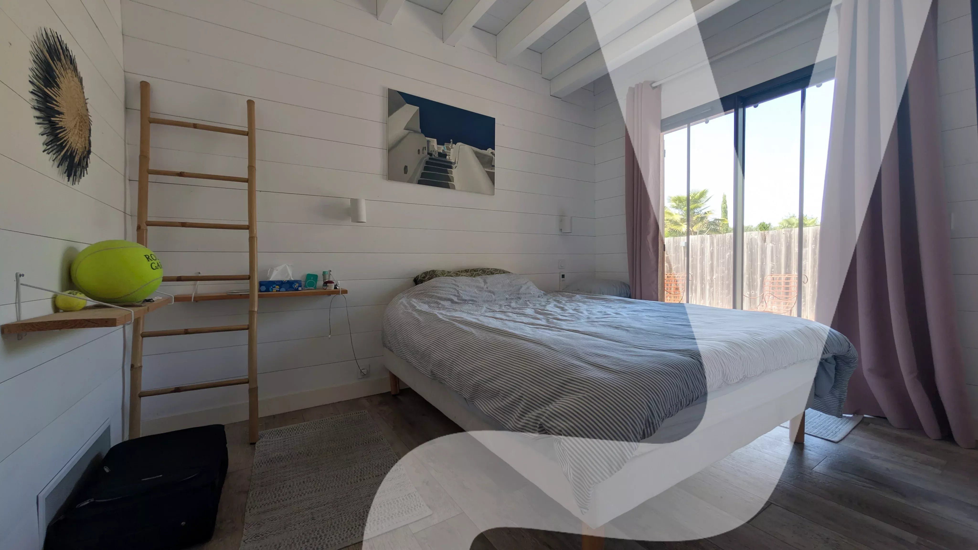 Propriété d'exception avec lodge indépendant et piscine chauffée