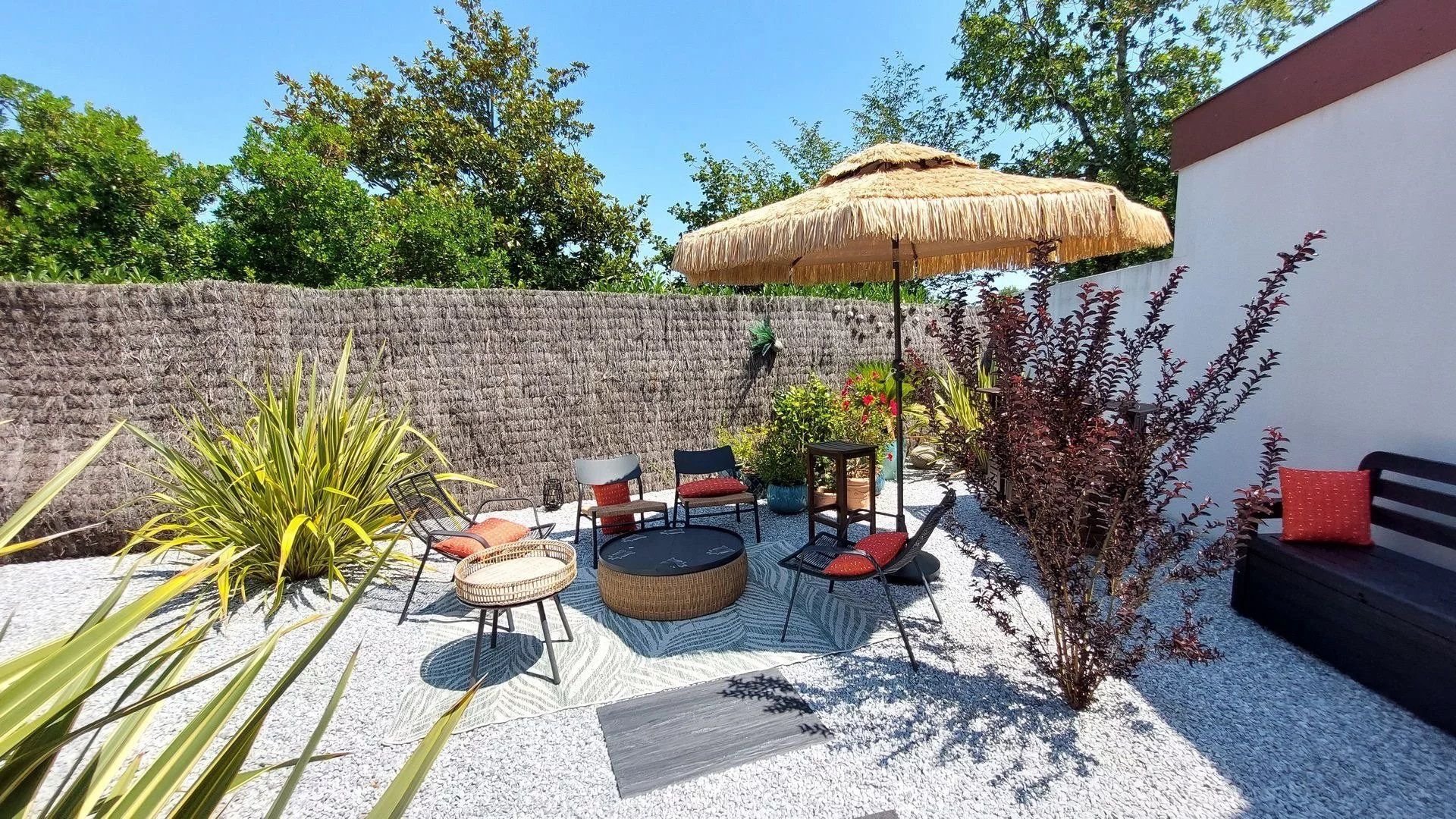 GUJAN-MESTRAS VILLA PLAIN-PIEDS 147m² GARAGE PISCINE