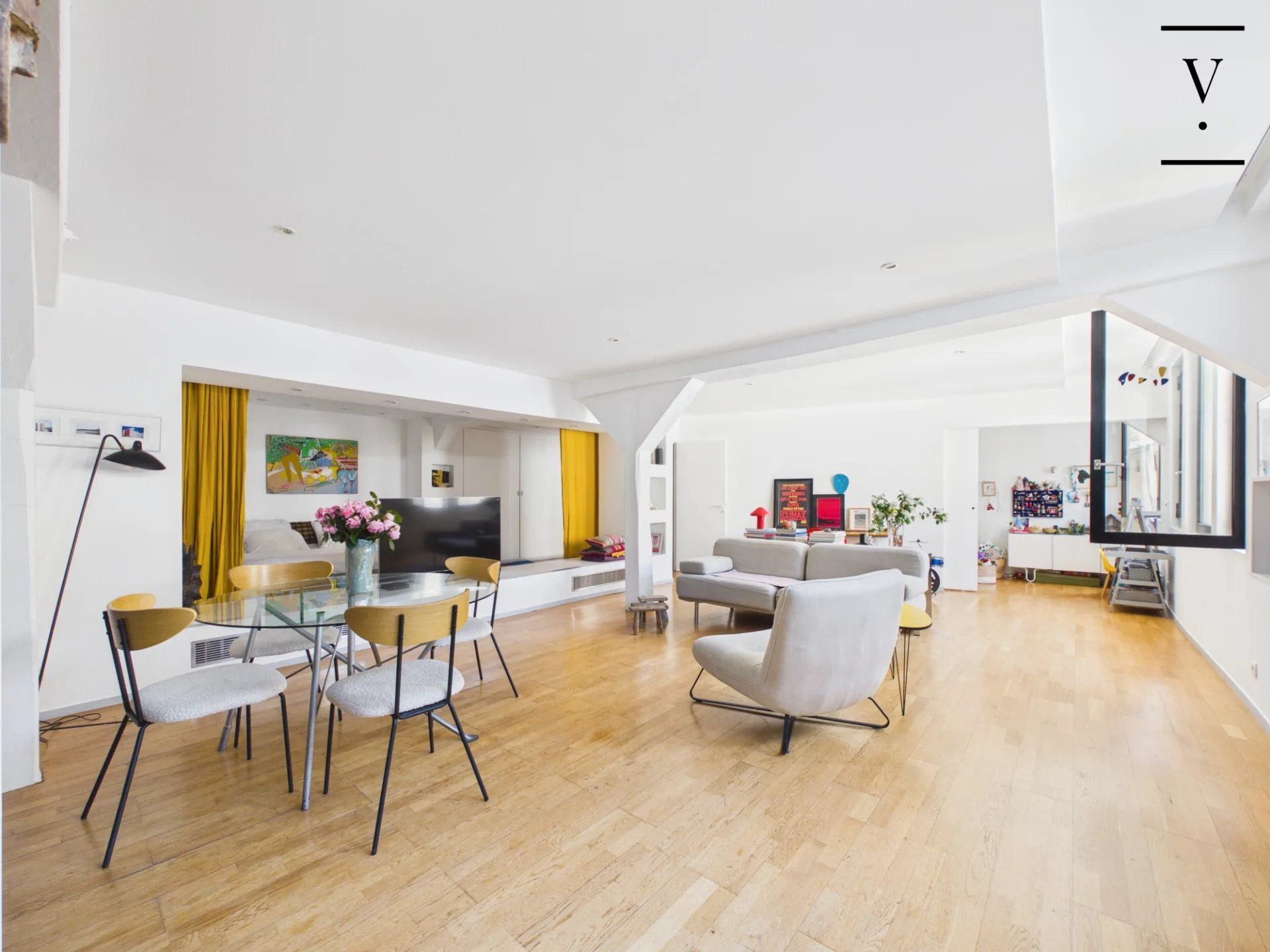 Paris IIIe - Appartement au calme - A proximité de la Place des Vosges