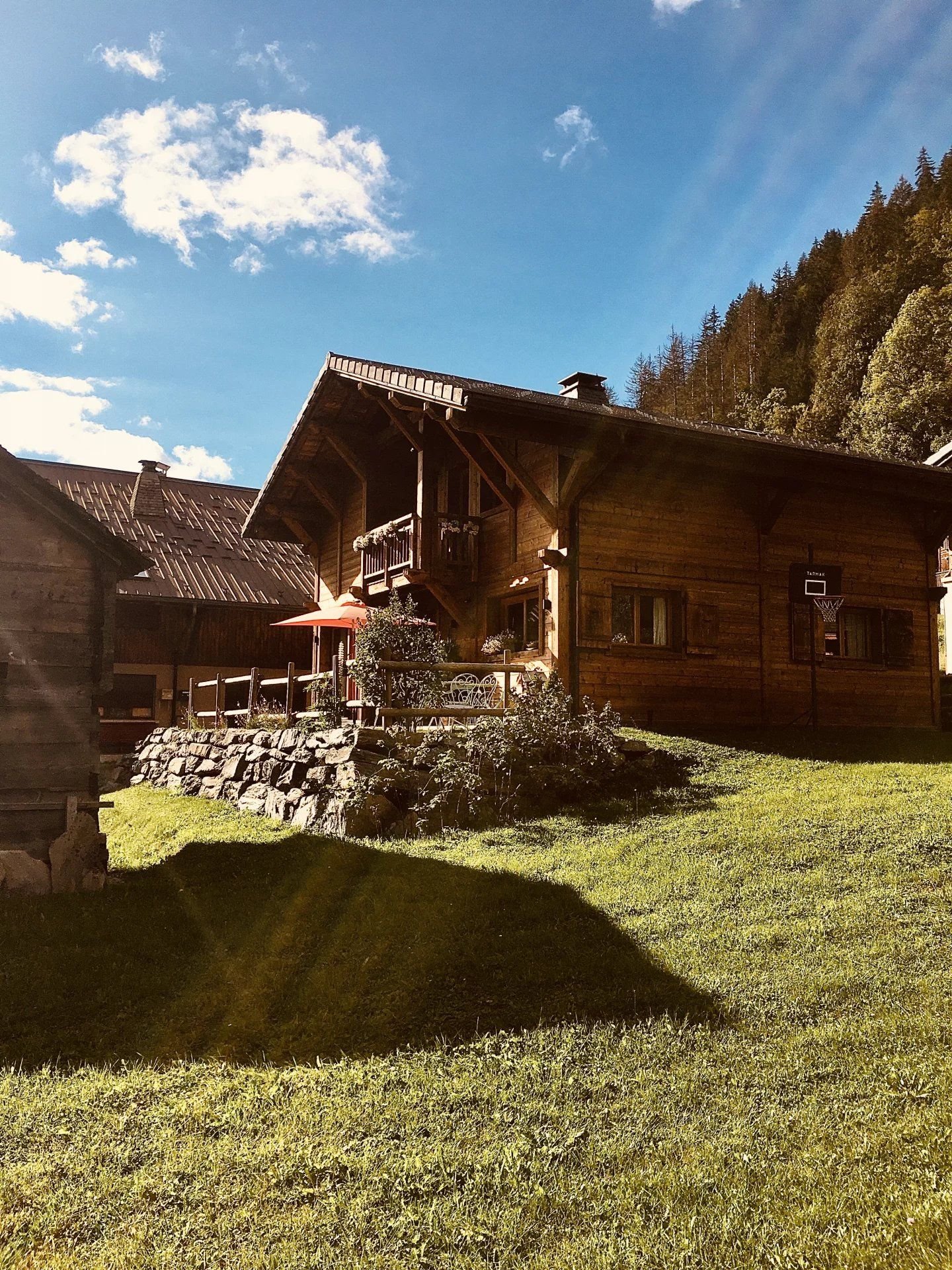 Magnifique Chalet de 2021 comprenant 3 chambres aux Udrezants - MORZINE