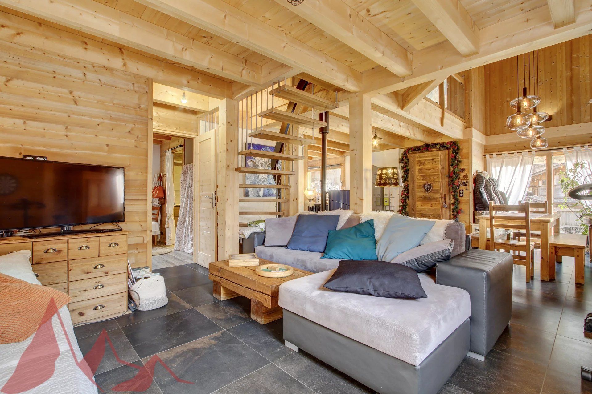 Magnifique Chalet de 2021 comprenant 3 chambres aux Udrezants - MORZINE