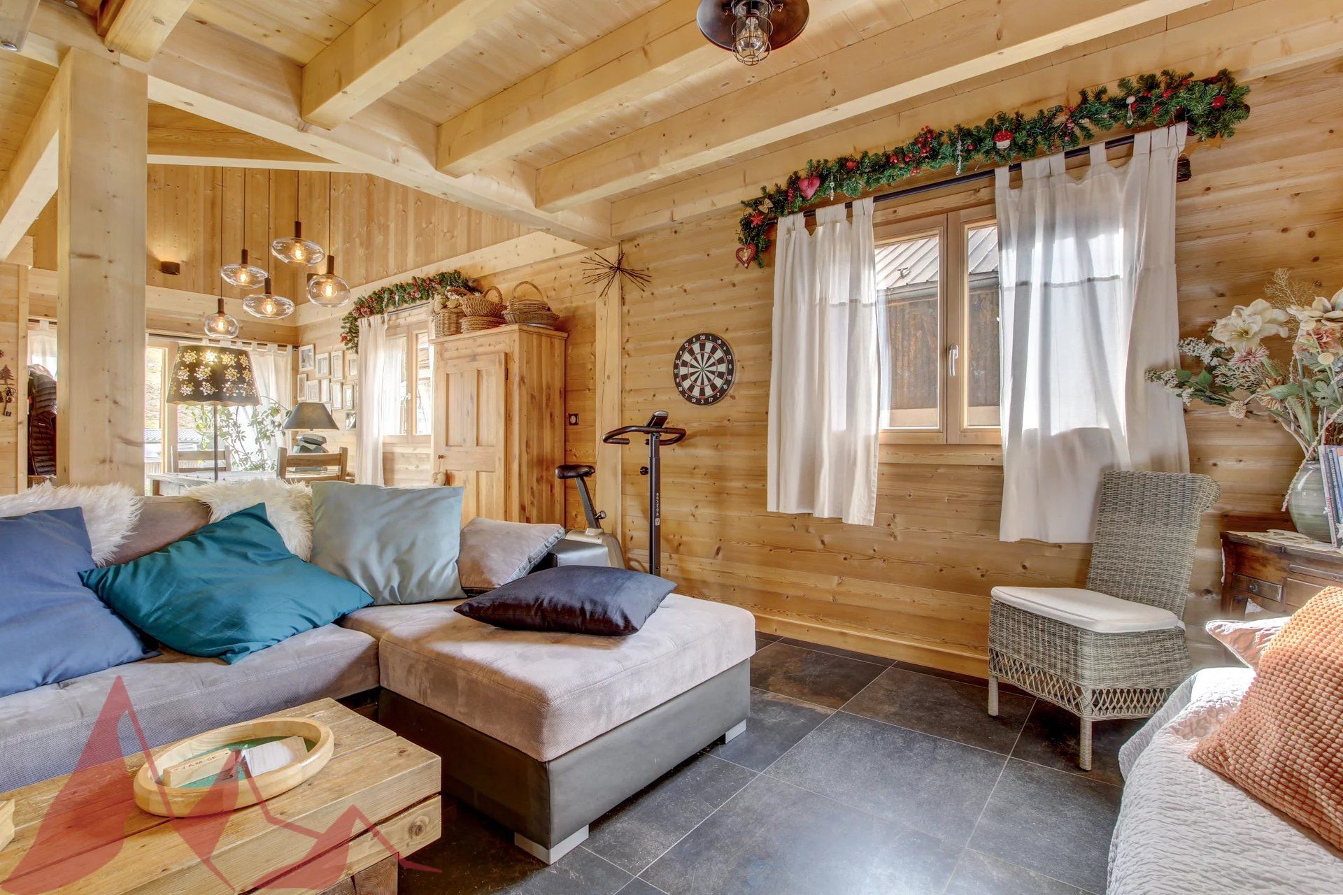 Magnifique Chalet de 2021 comprenant 3 chambres aux Udrezants - MORZINE
