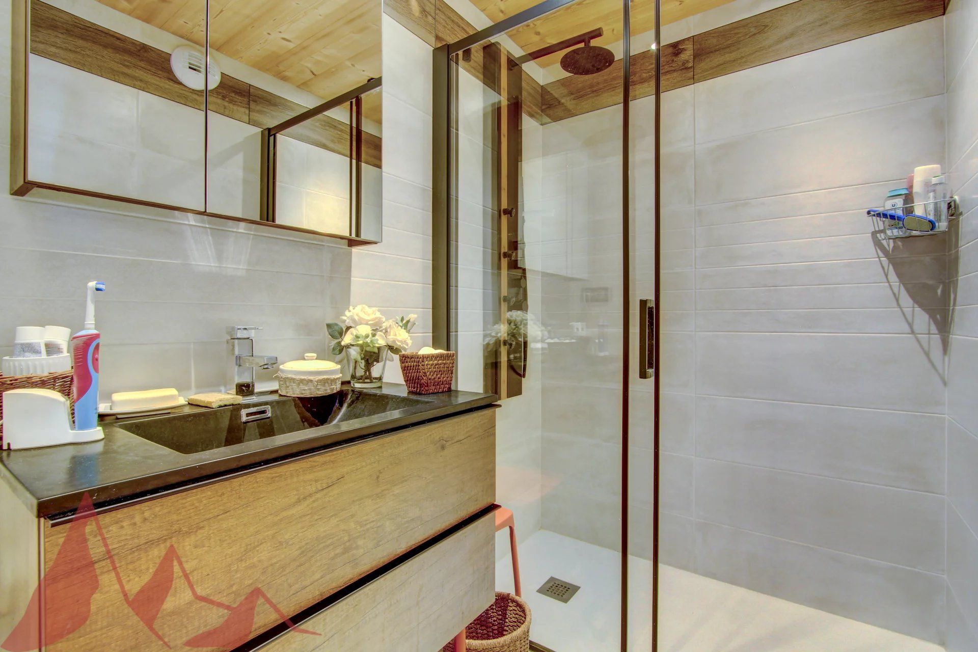 Magnifique Chalet de 2021 comprenant 3 chambres aux Udrezants - MORZINE