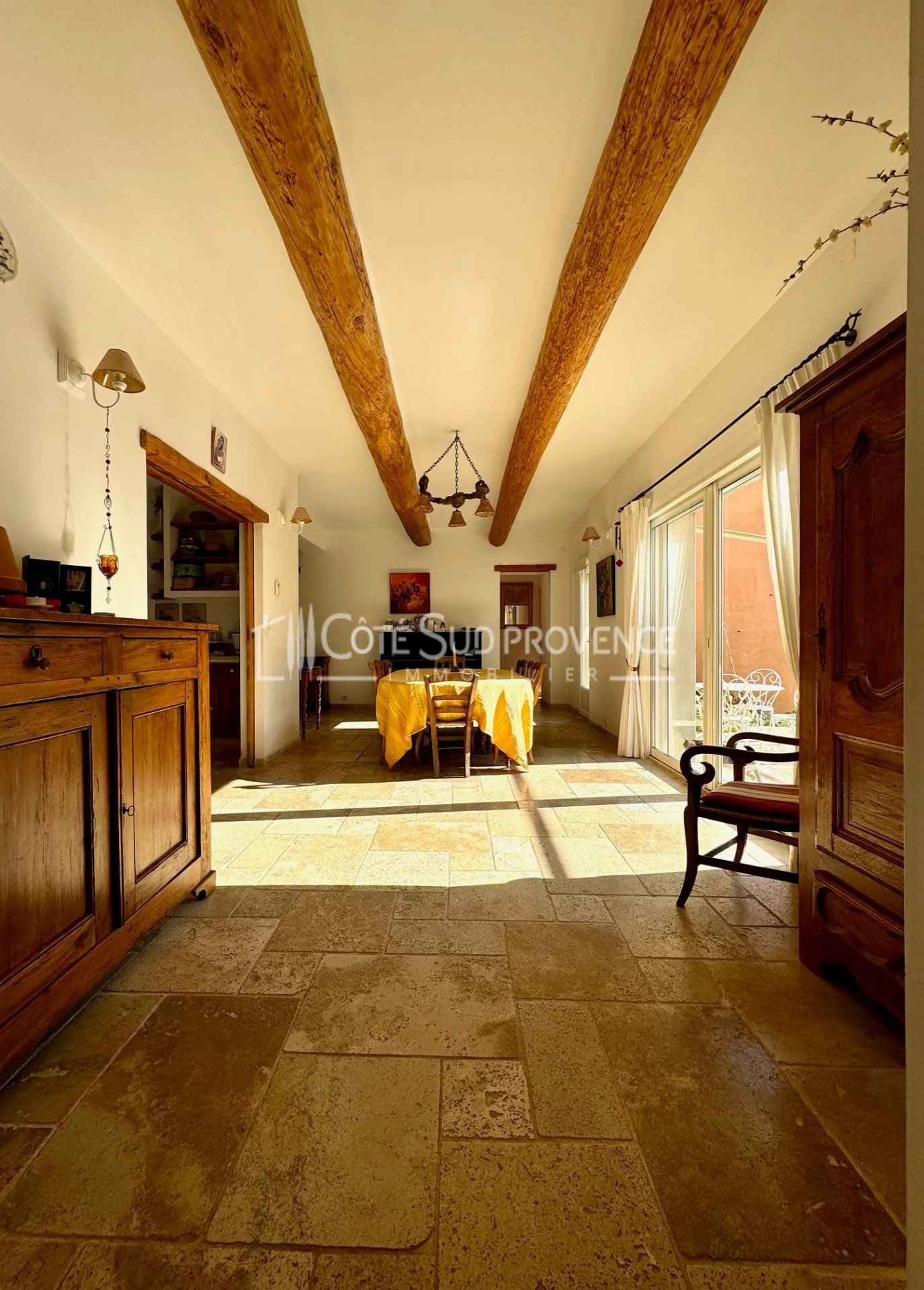 PROPRIETE VENASQUE SECTEUR RESIDENTIEL