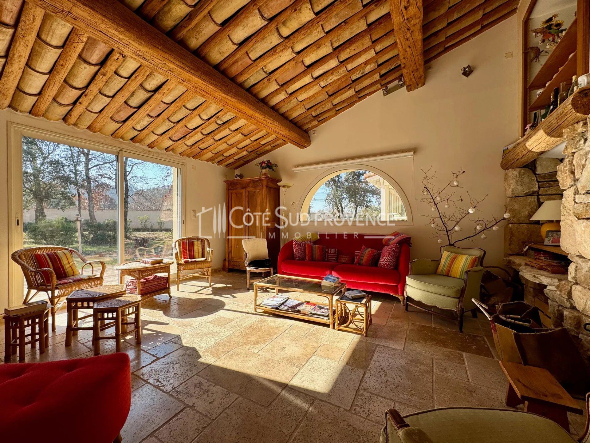 PROPRIETE VENASQUE SECTEUR RESIDENTIEL