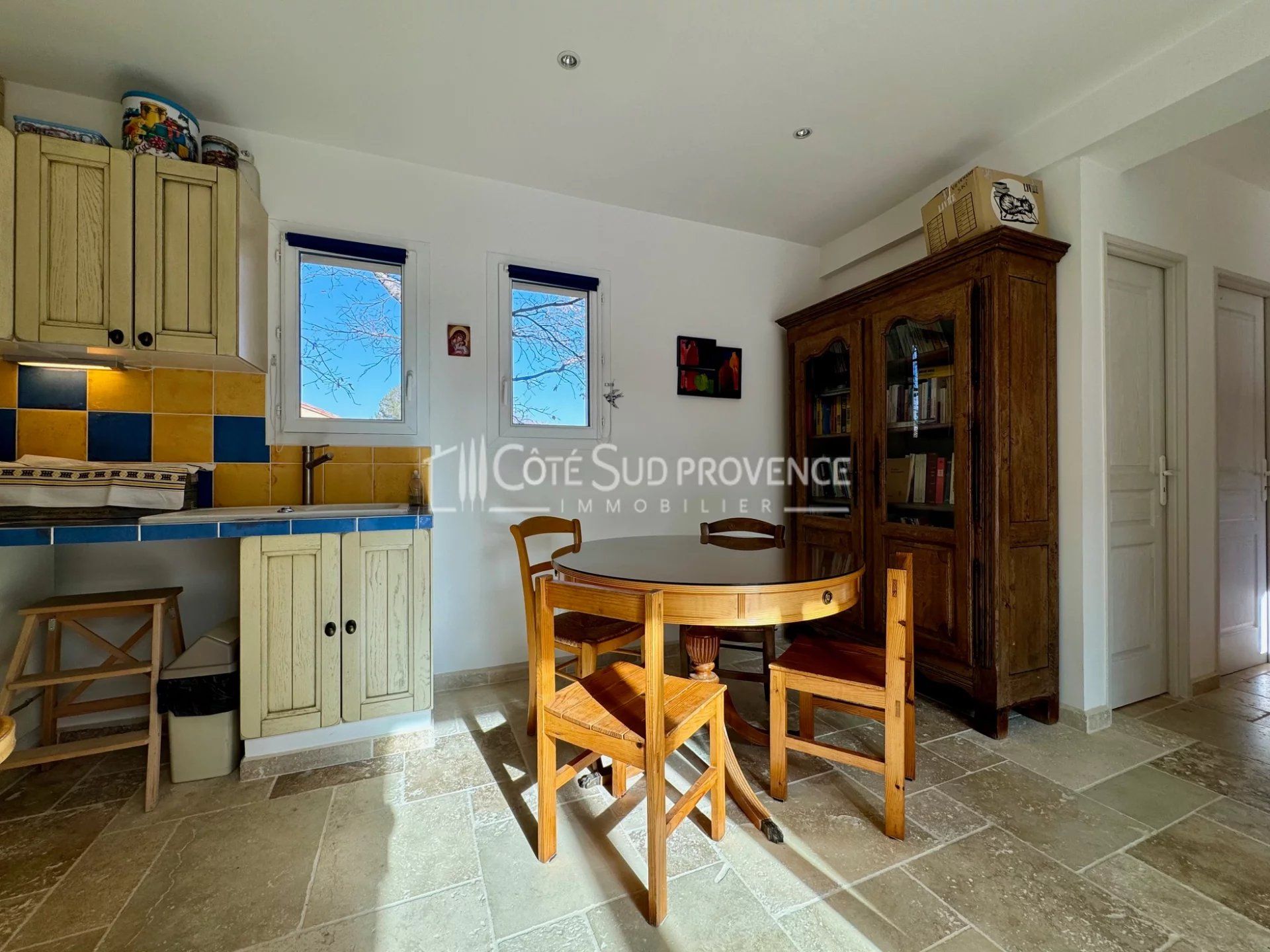 PROPRIETE VENASQUE SECTEUR RESIDENTIEL