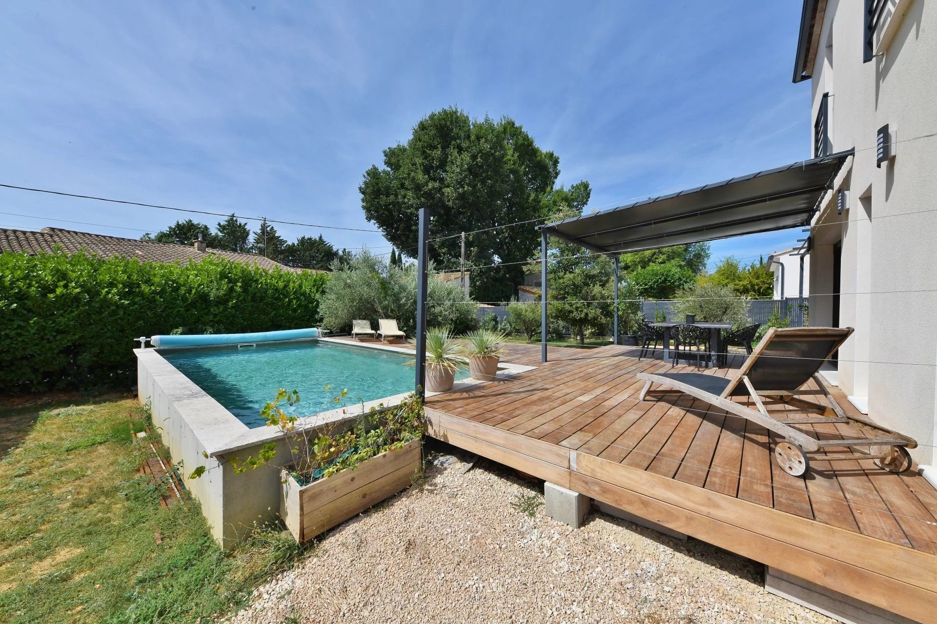 Aux portes d'Uzès : charmante villa