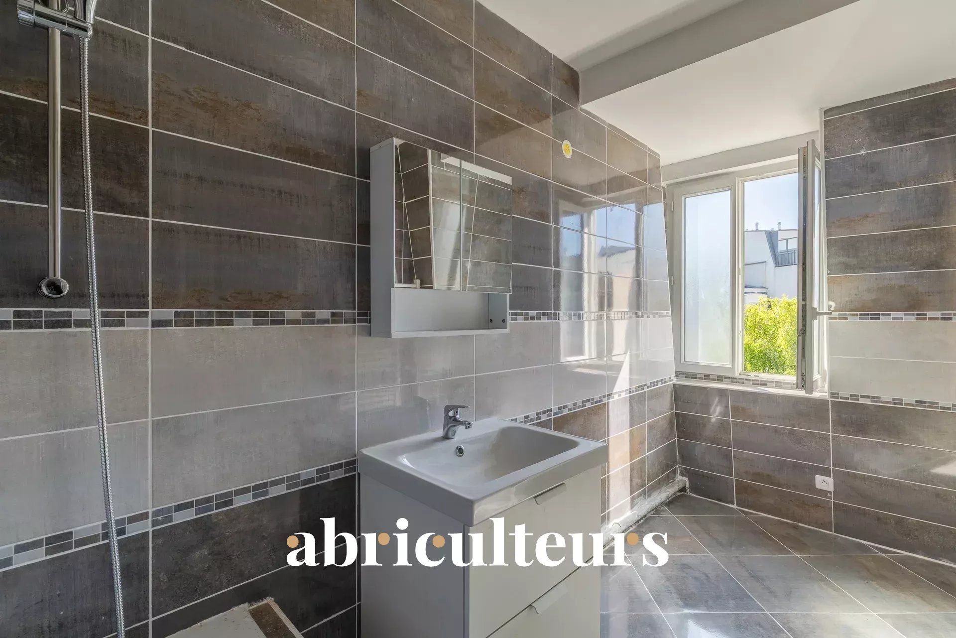 Duplex familial de 167 m² avec jardin – Quartier calme et recherché - Antony