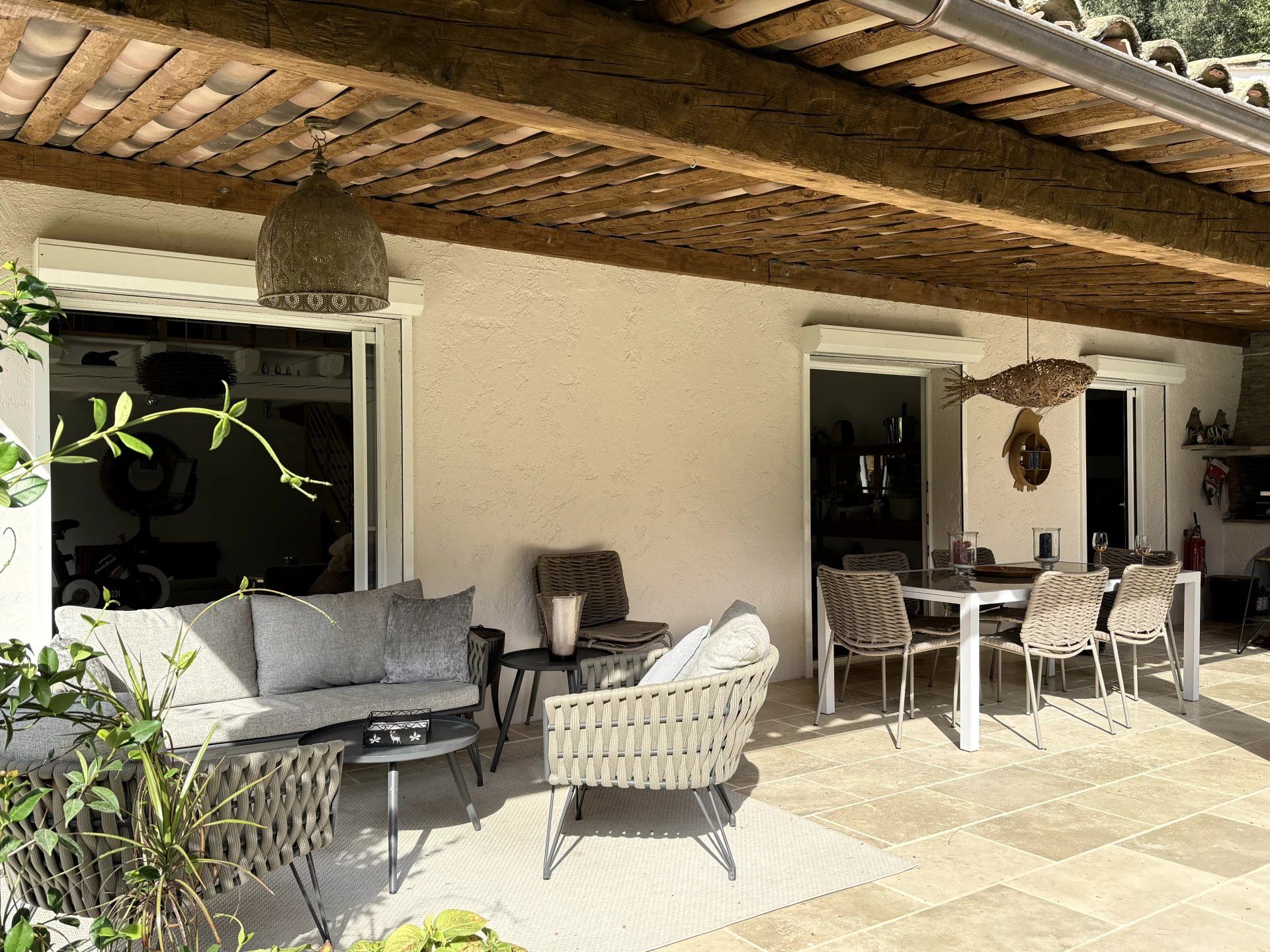 OFFRE ACCEPTEE Domaine Les Hauts de Saint Paul - Villa provençale, 5 chambres, piscine.