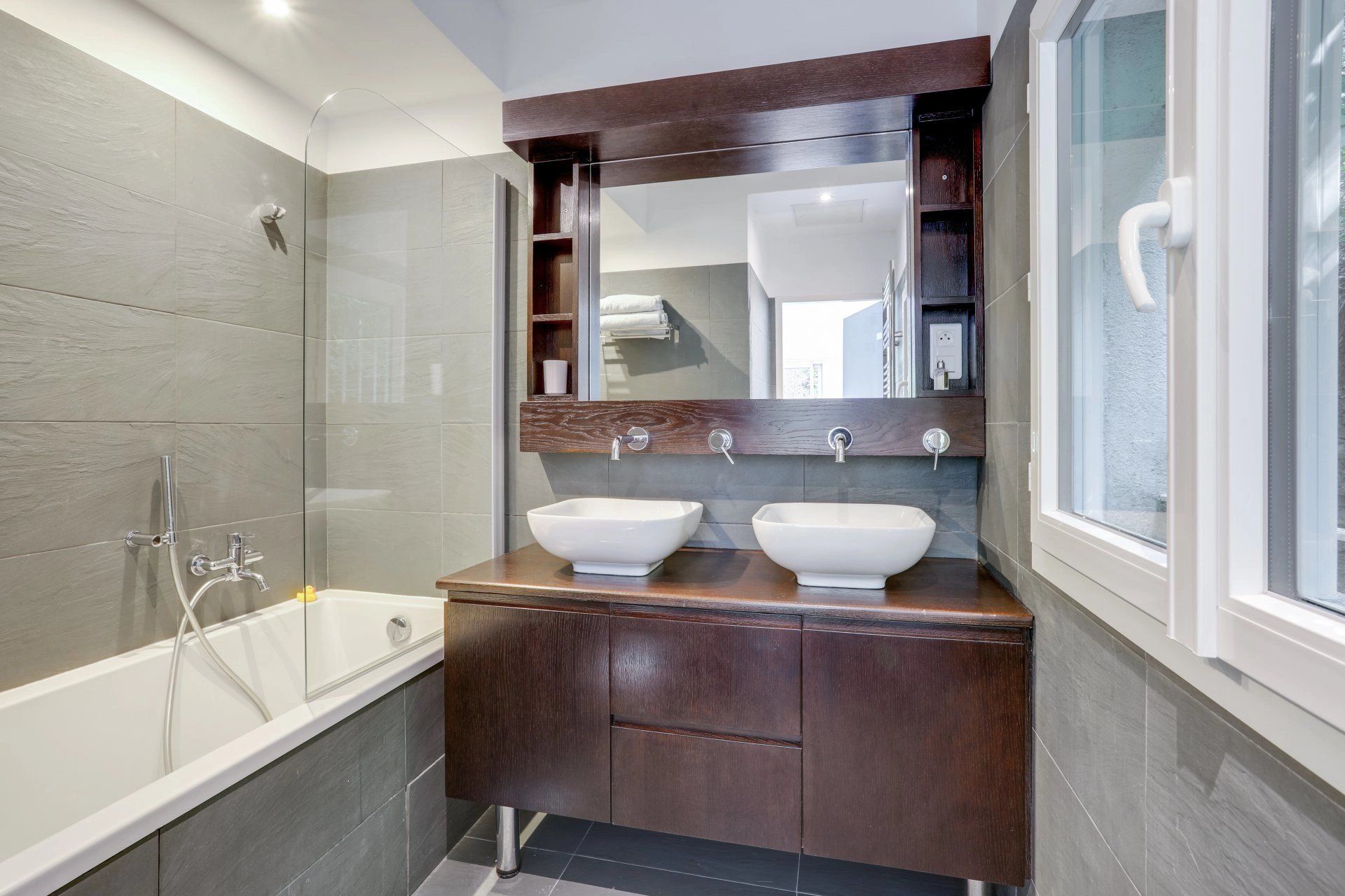 OFFRE ACCEPTEE Domaine Les Hauts de Saint Paul - Villa provençale, 5 chambres, piscine.