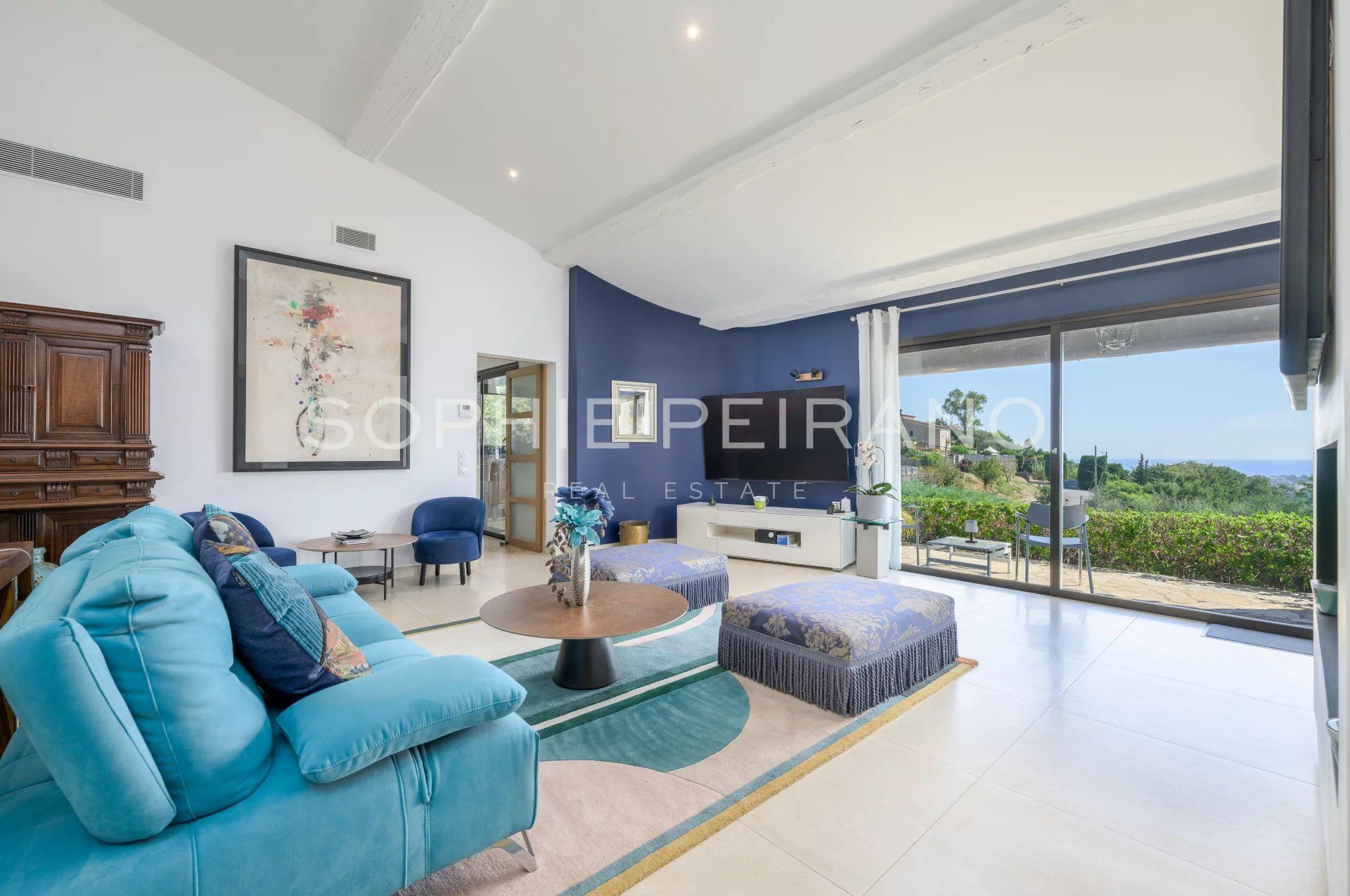 MOUGINS - VILLA AVEC VUE PANORAMIQUE