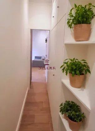 Paris 5e Port-Royal Val-de-Grâce 3 pièces – 41 m² – Rez-de-chaussée surélevé – – Rénové -Ensoleillé et au calme sur Cour arborée