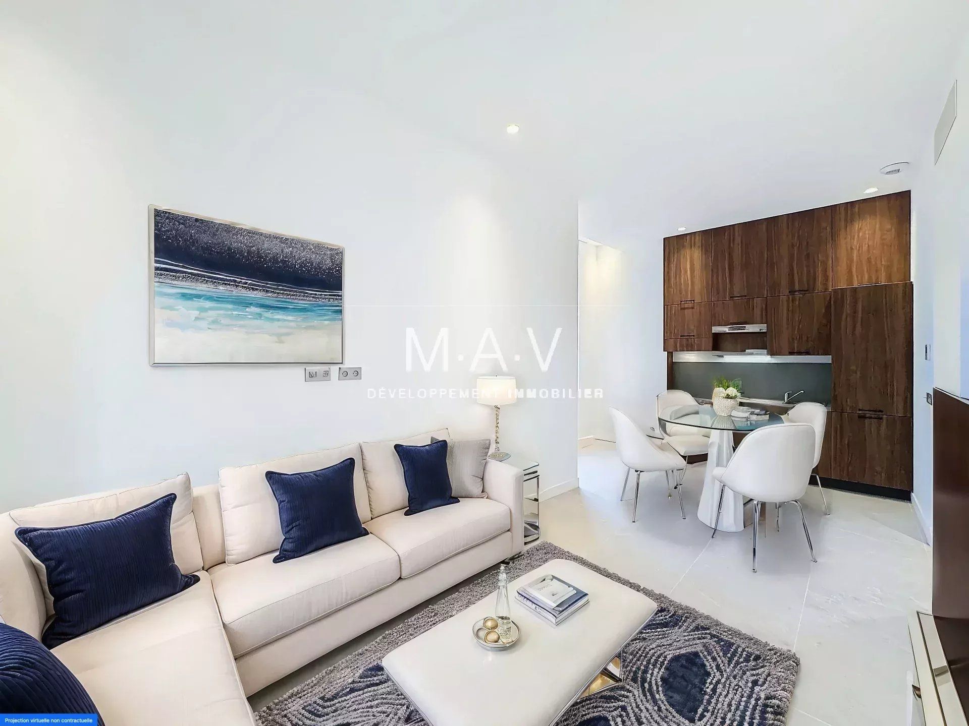 NICE/CARRÉ D'OR APPARTEMENT 3 PIÈCES RENOVÉ AVANT DERNIER ÉTAGE PROCHE MER