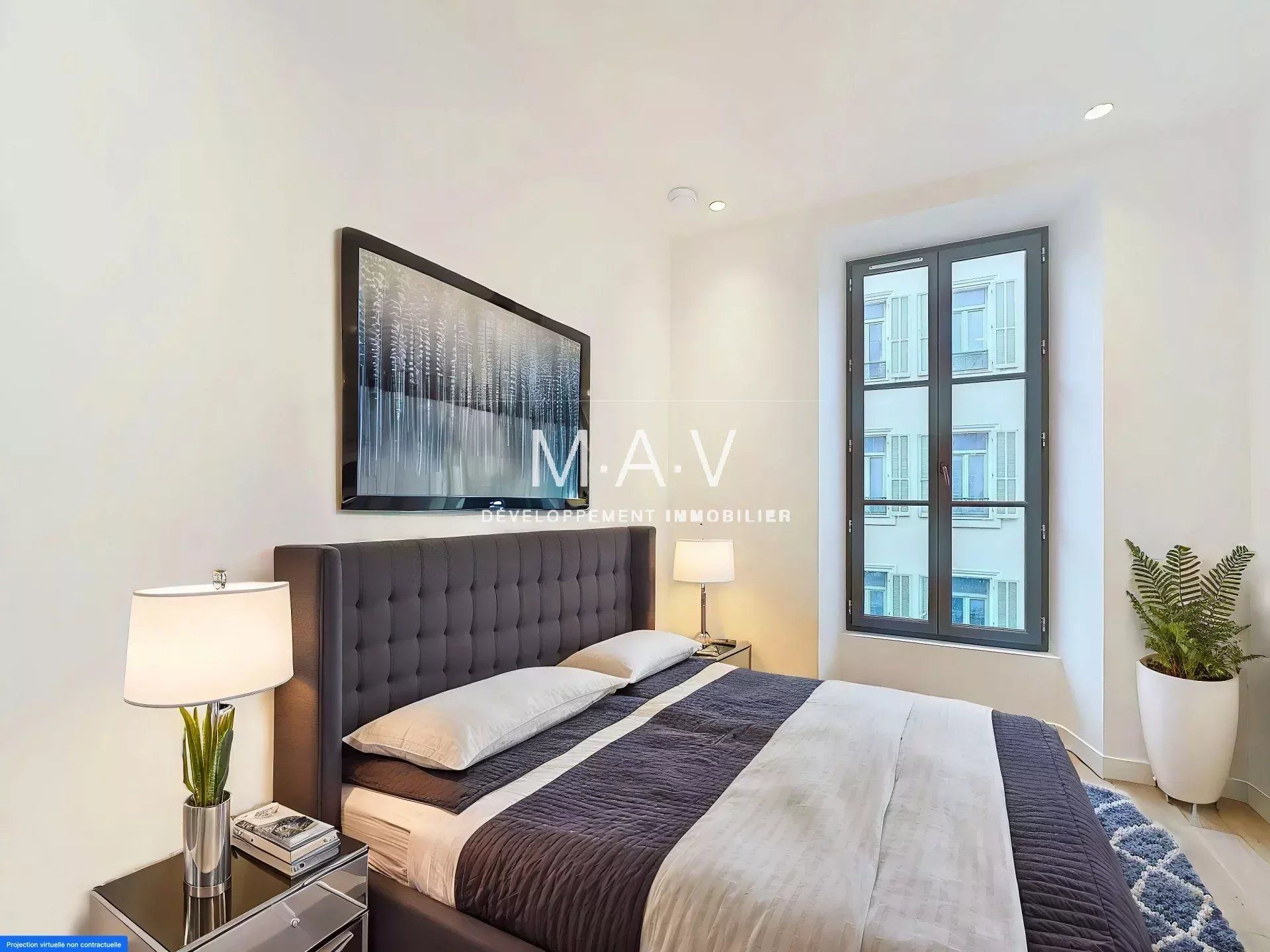 NICE/CARRÉ D'OR APPARTEMENT 3 PIÈCES RENOVÉ AVANT DERNIER ÉTAGE PROCHE MER