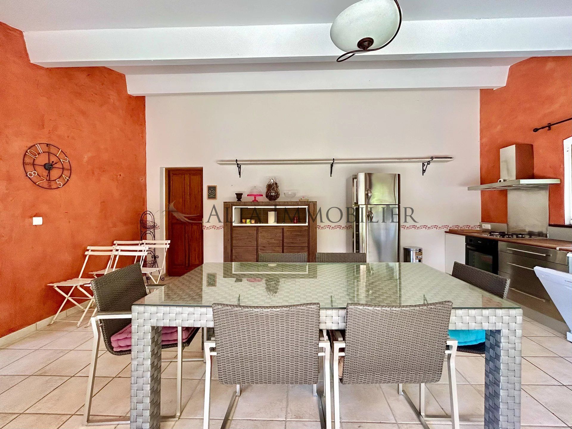 Villa de charme avec piscine et studio - Emplacement idéal à Bonifacio