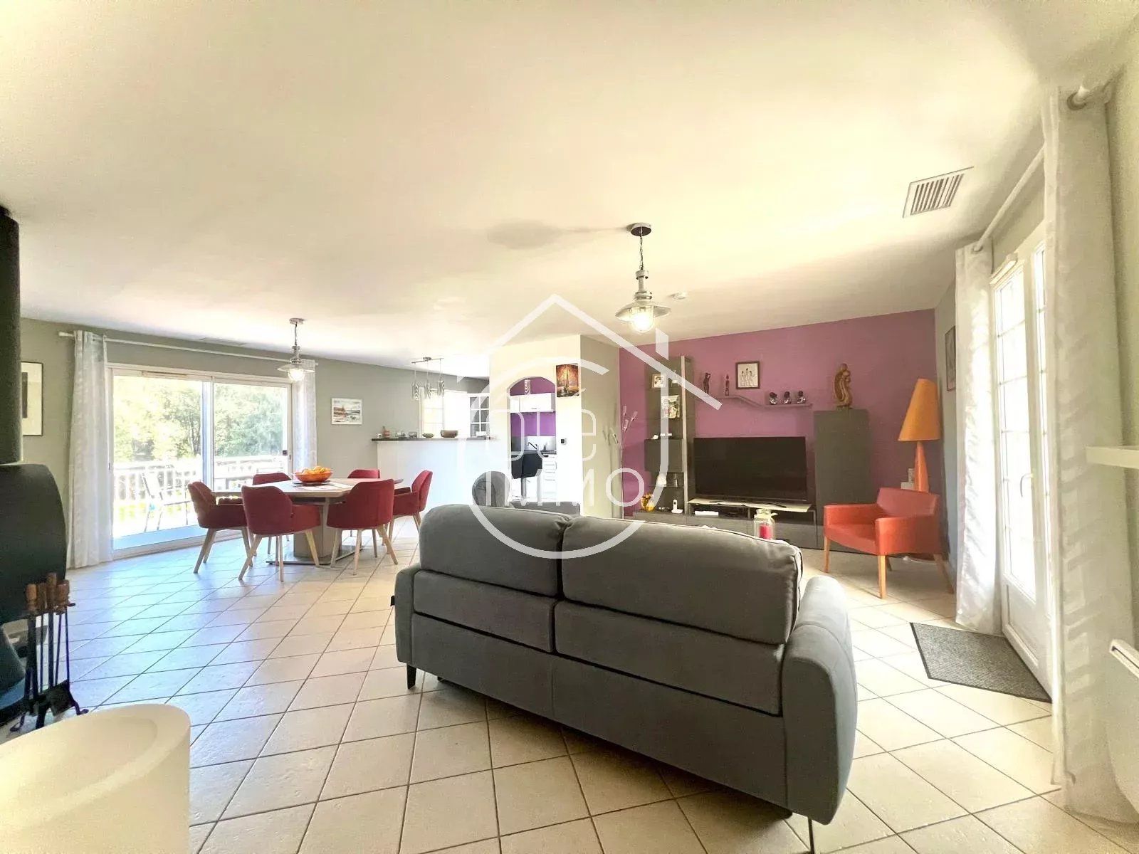 Maison 5 pièces de plain-pied
