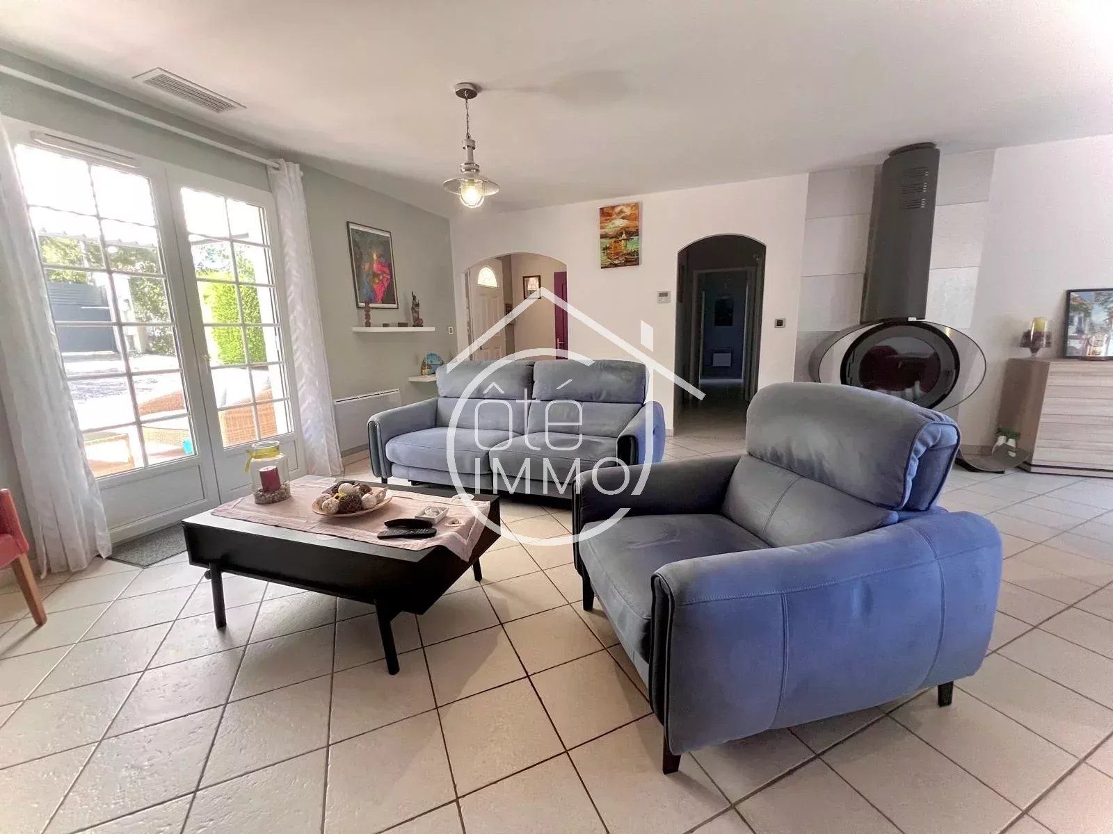 Maison 5 pièces de plain-pied