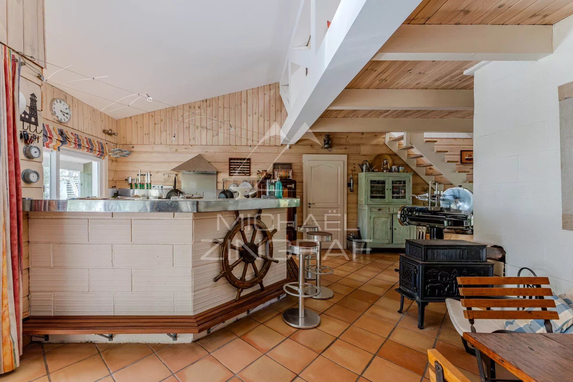 Maison d’Exception en Bois, Face à la plage