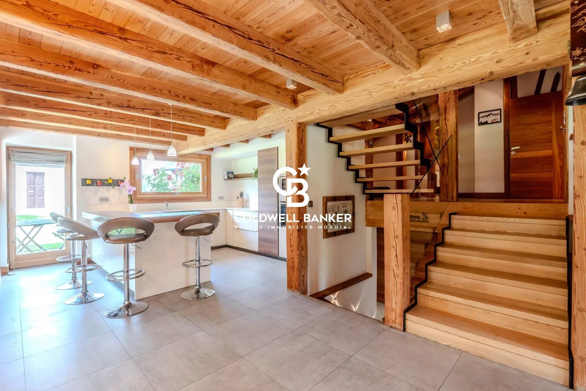 Chalet Mossaz de 180 m² (250 m2 au total), 4 chambres- Chamonix Mont Blanc -  Secteur Les Bossons