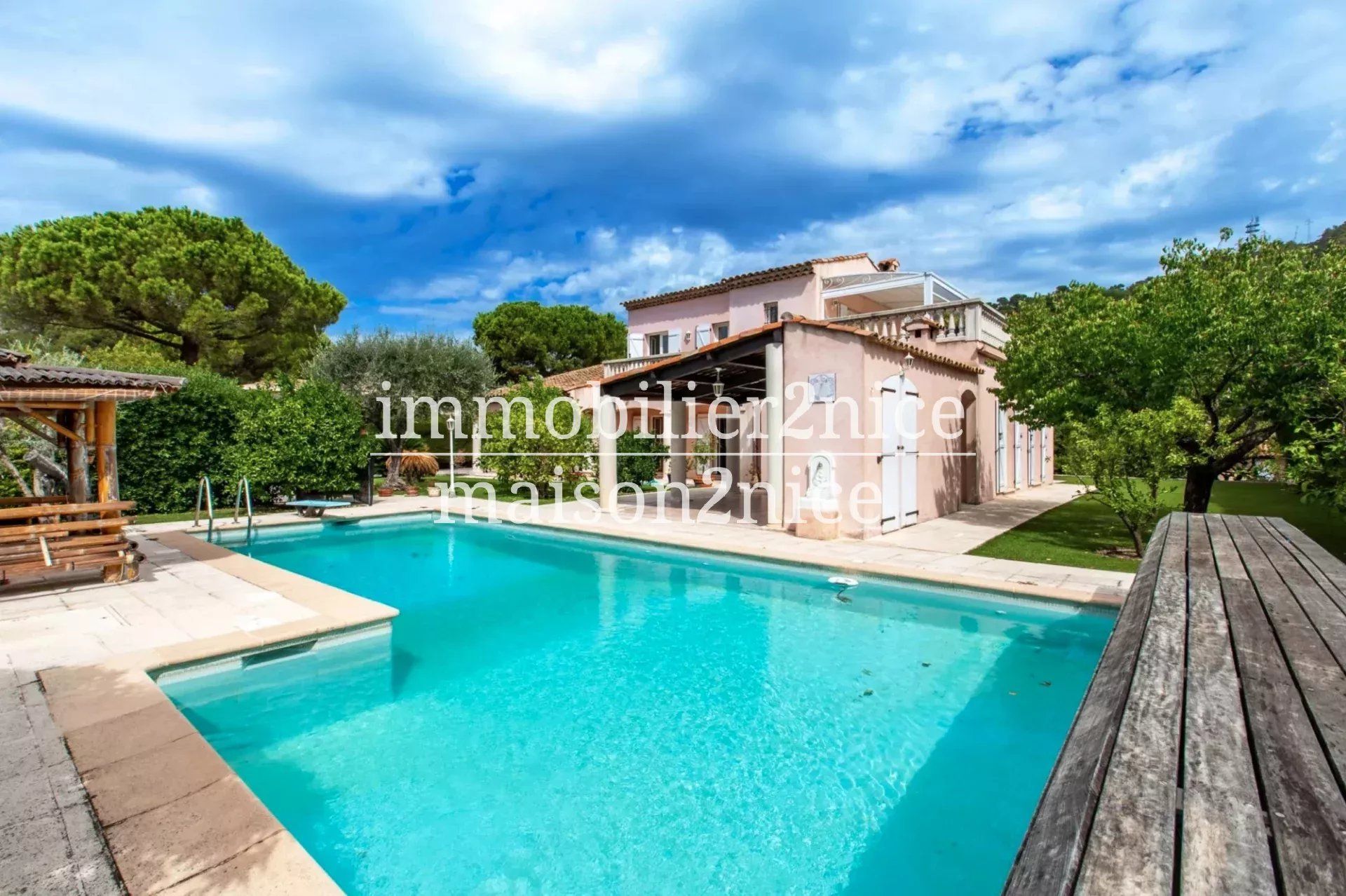 Neo-Provencal Villa with Flat Land and Pool, Villefranche-sur-mer