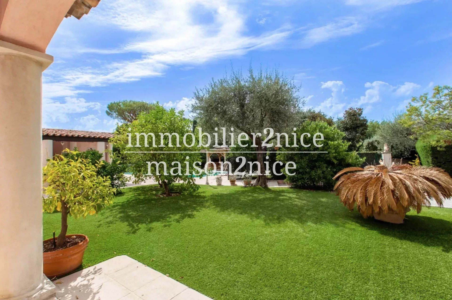 Neo-Provencal Villa with Flat Land and Pool, Villefranche-sur-mer
