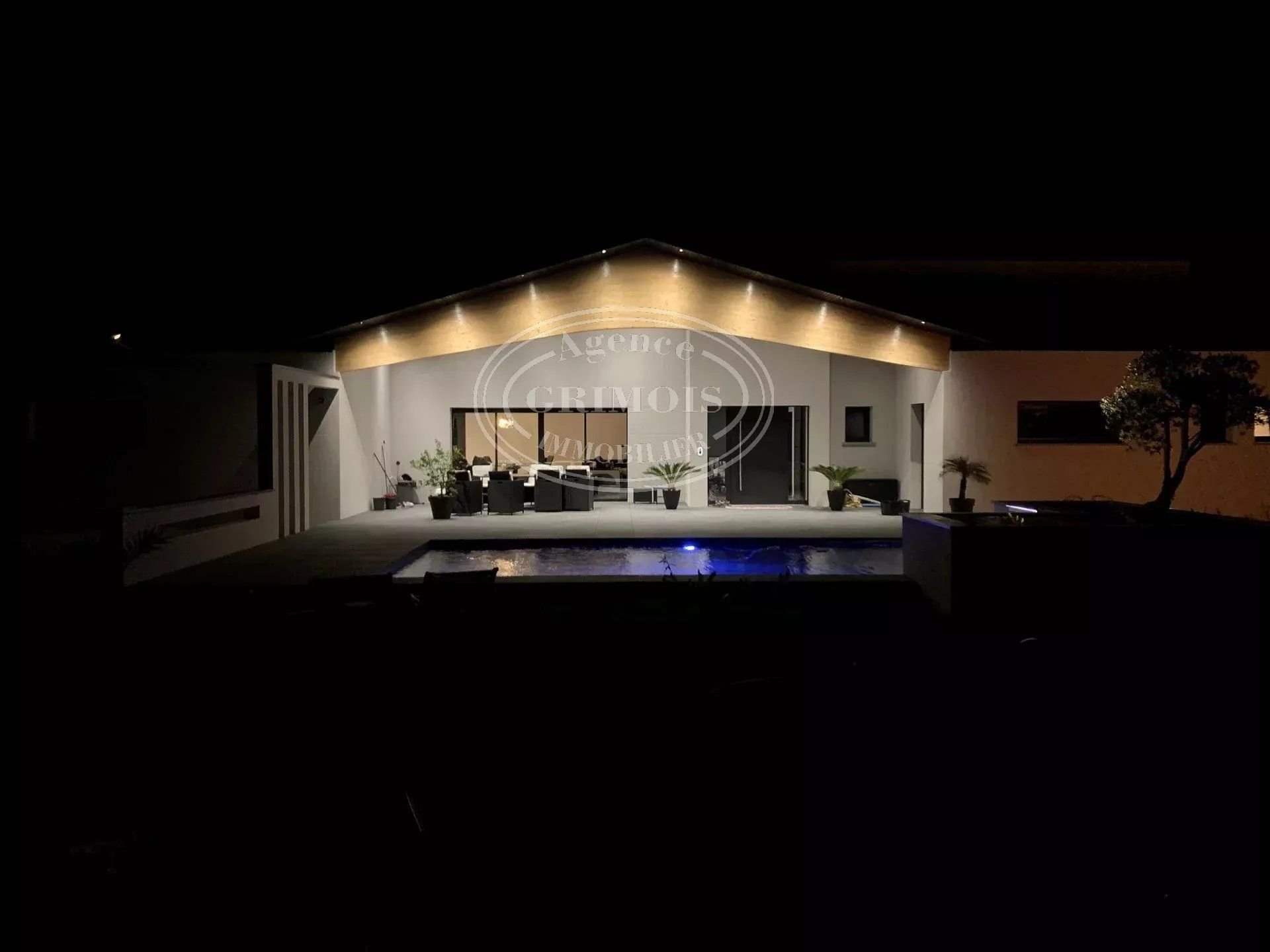 VILLA T5 PLAIN-PIED AVEC PISCINE - VILLEMATIER-31340