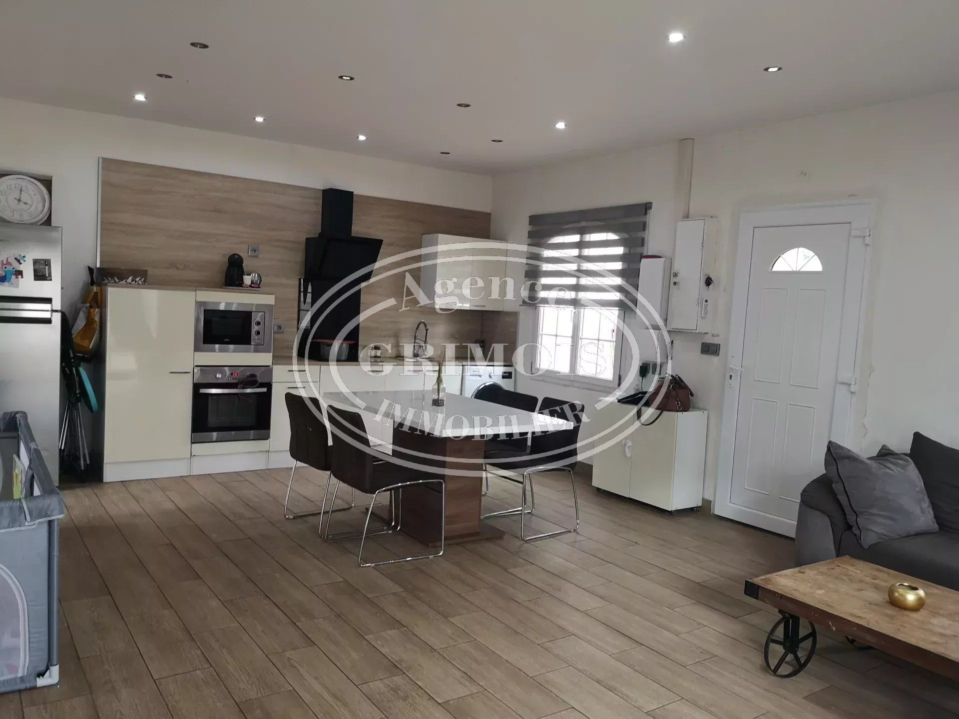 Maison de plain pied 92m² + jardin