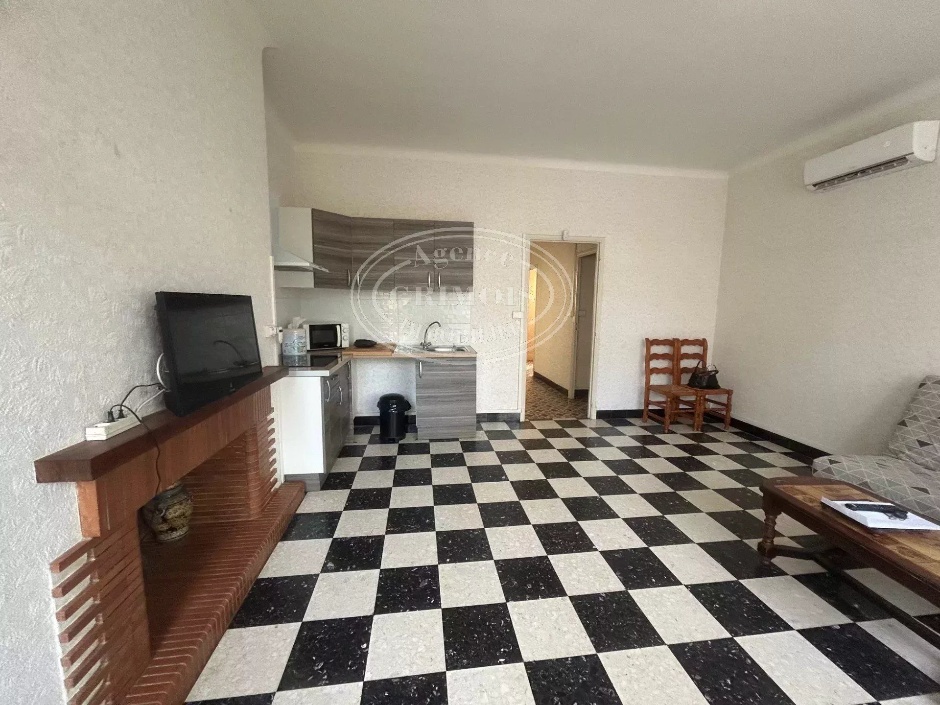 Maison 8 pièces de 217m² avec terrasse et garage de 170m²