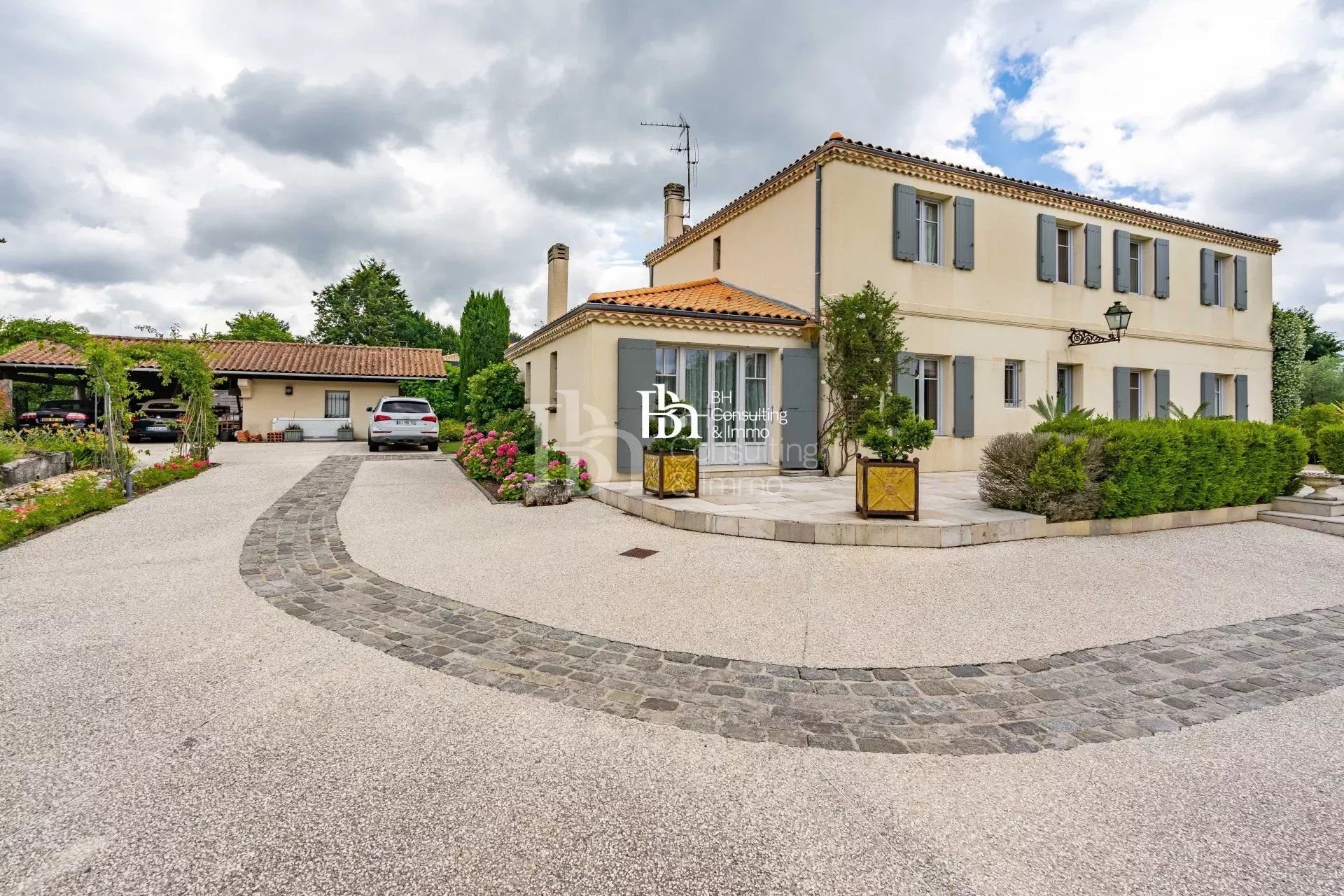 Bastide à Léognan