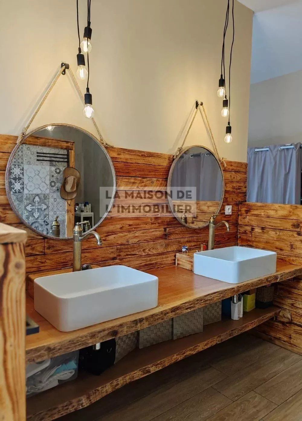 Villa de Prestige à Bonifacio + 2 appartements en rez-de-jardin