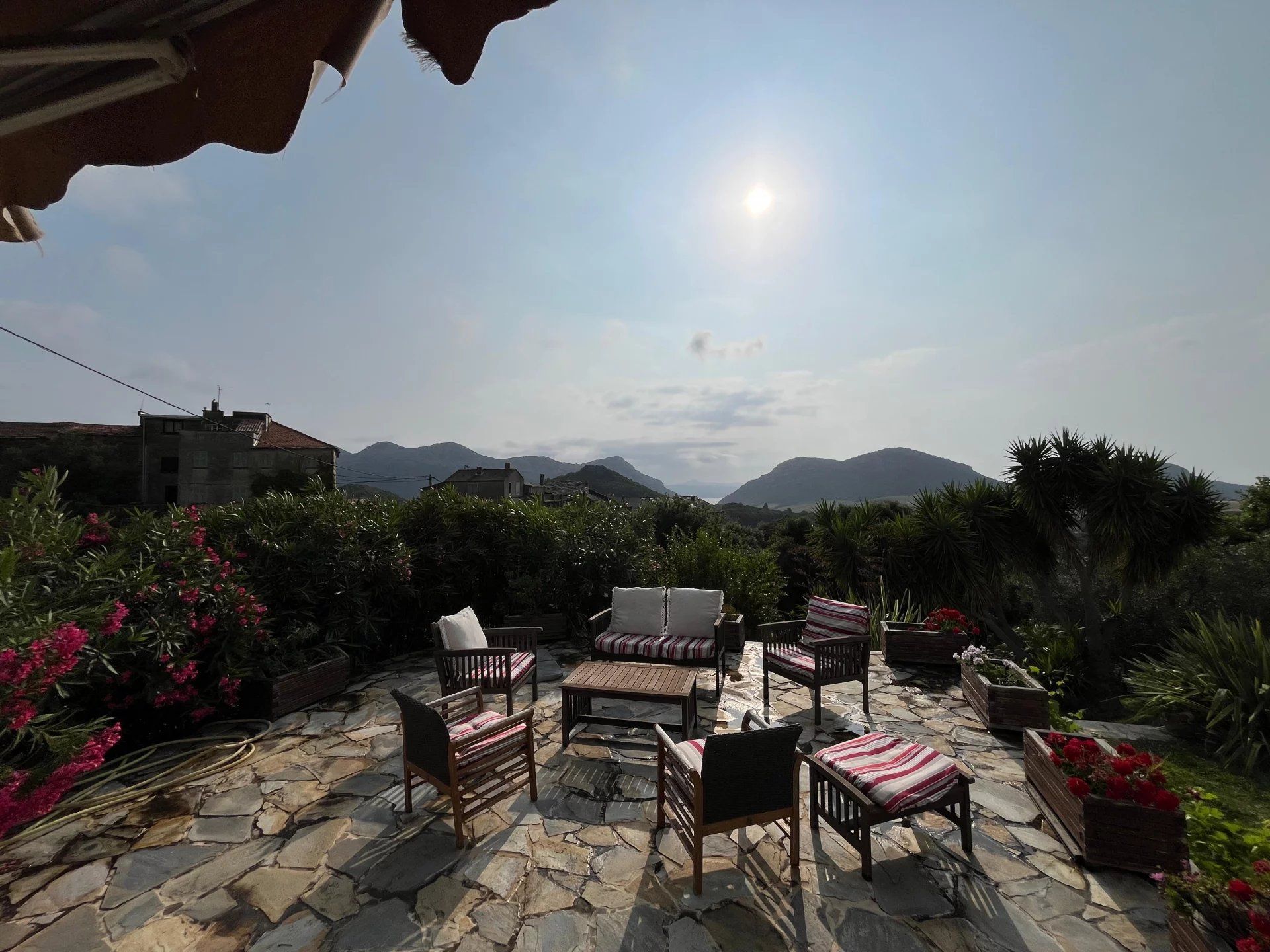 5 MINUTES FROM SAINT-FLORENT
