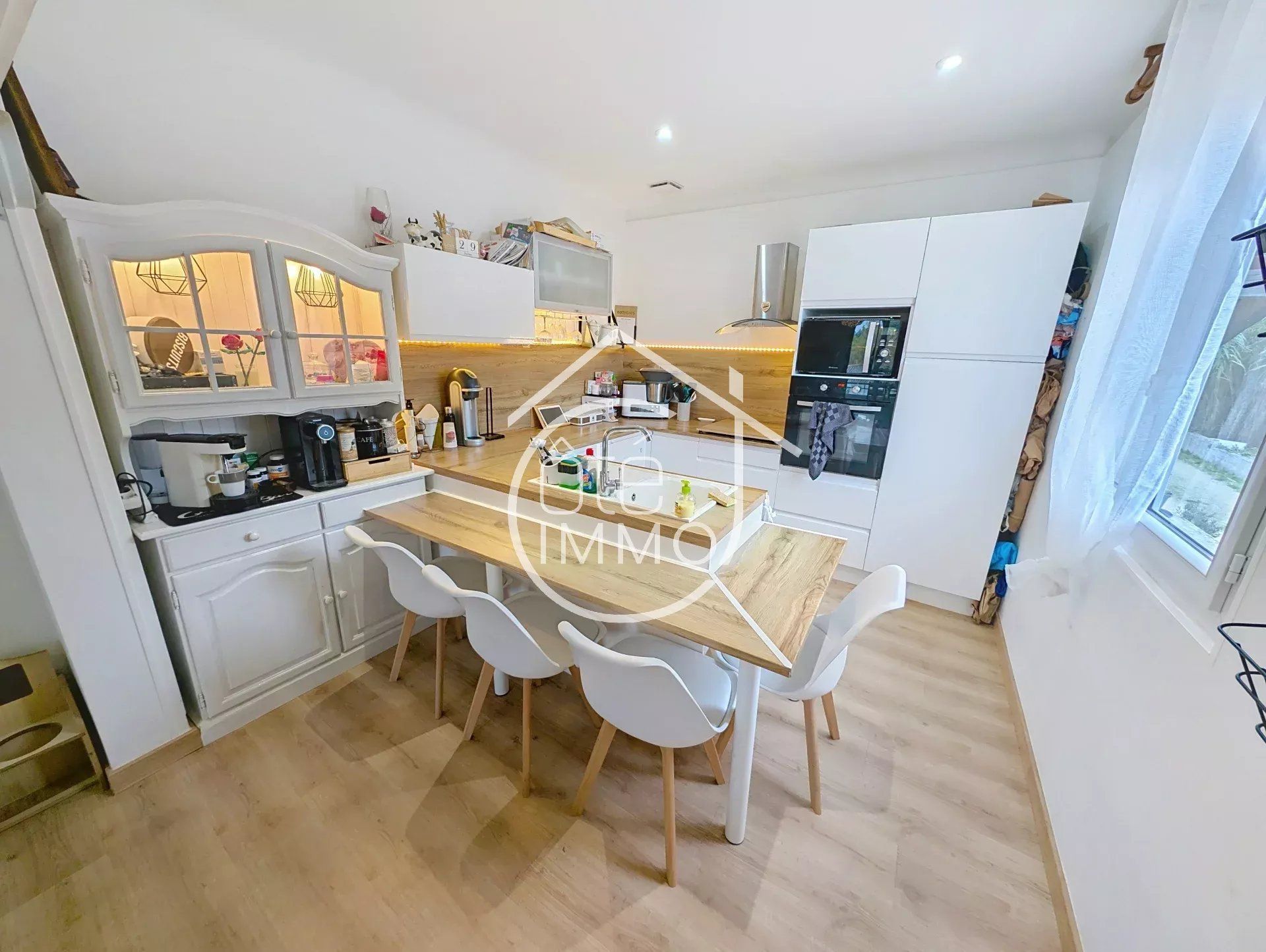 PRIGONRIEUX : Maison familiale rénovée de 135m² avec dépendance et jardin
