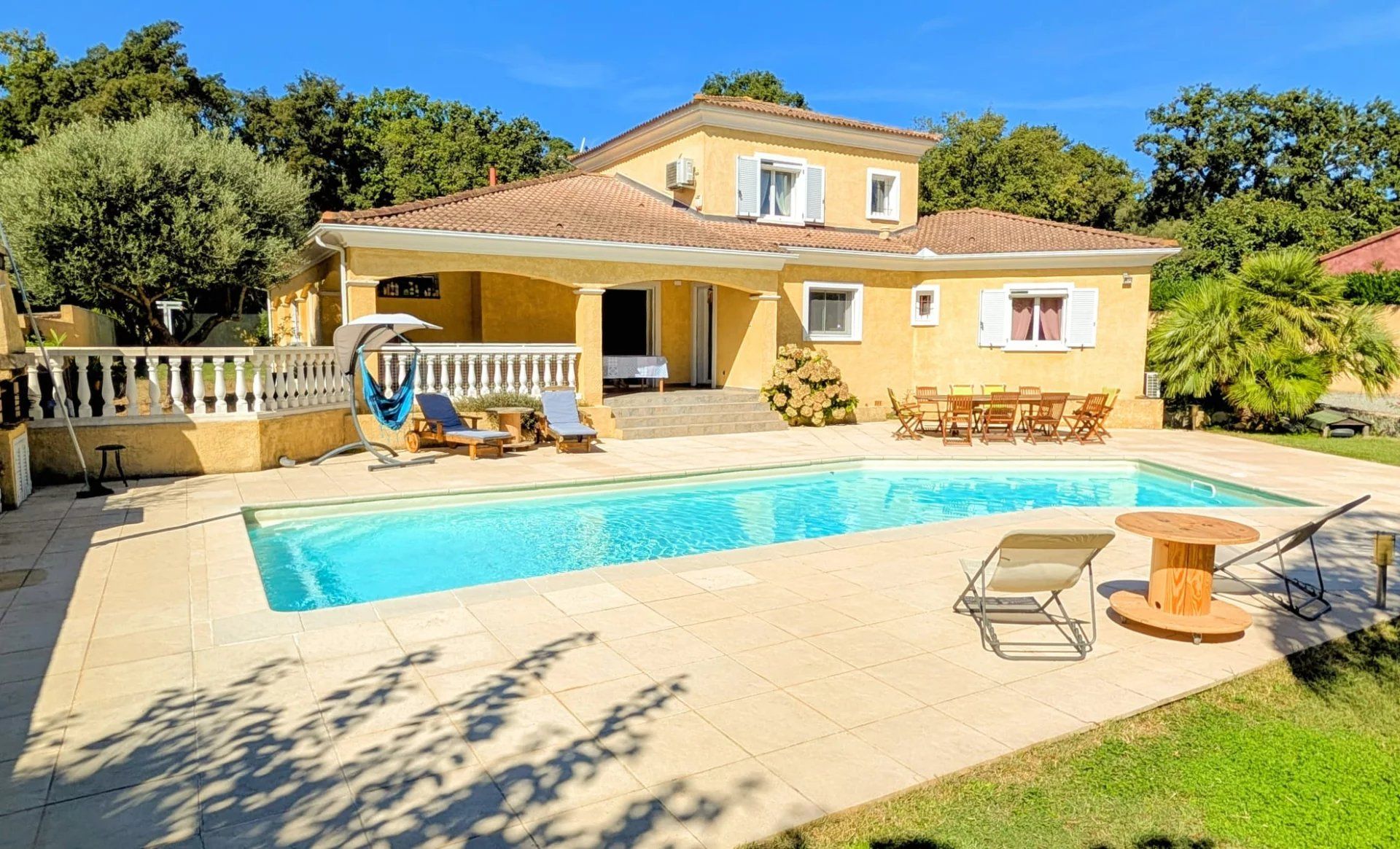 VILLA 6 PIÈCES - 179M2 - MIGLIACCIARU