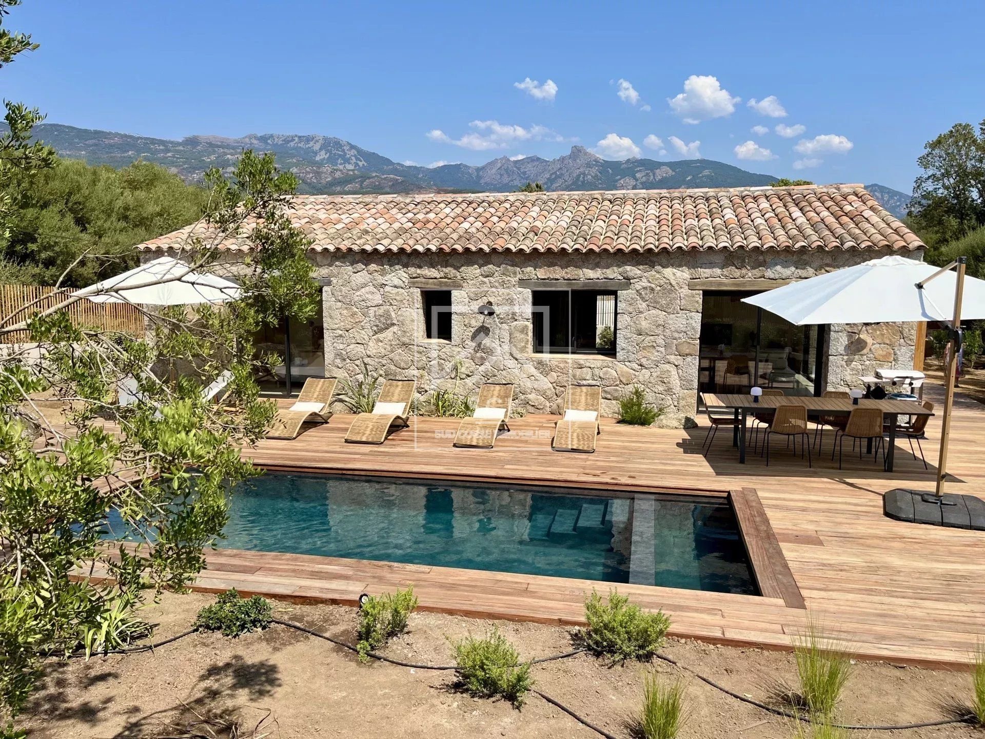 Bergerie, 2 chambres, piscine