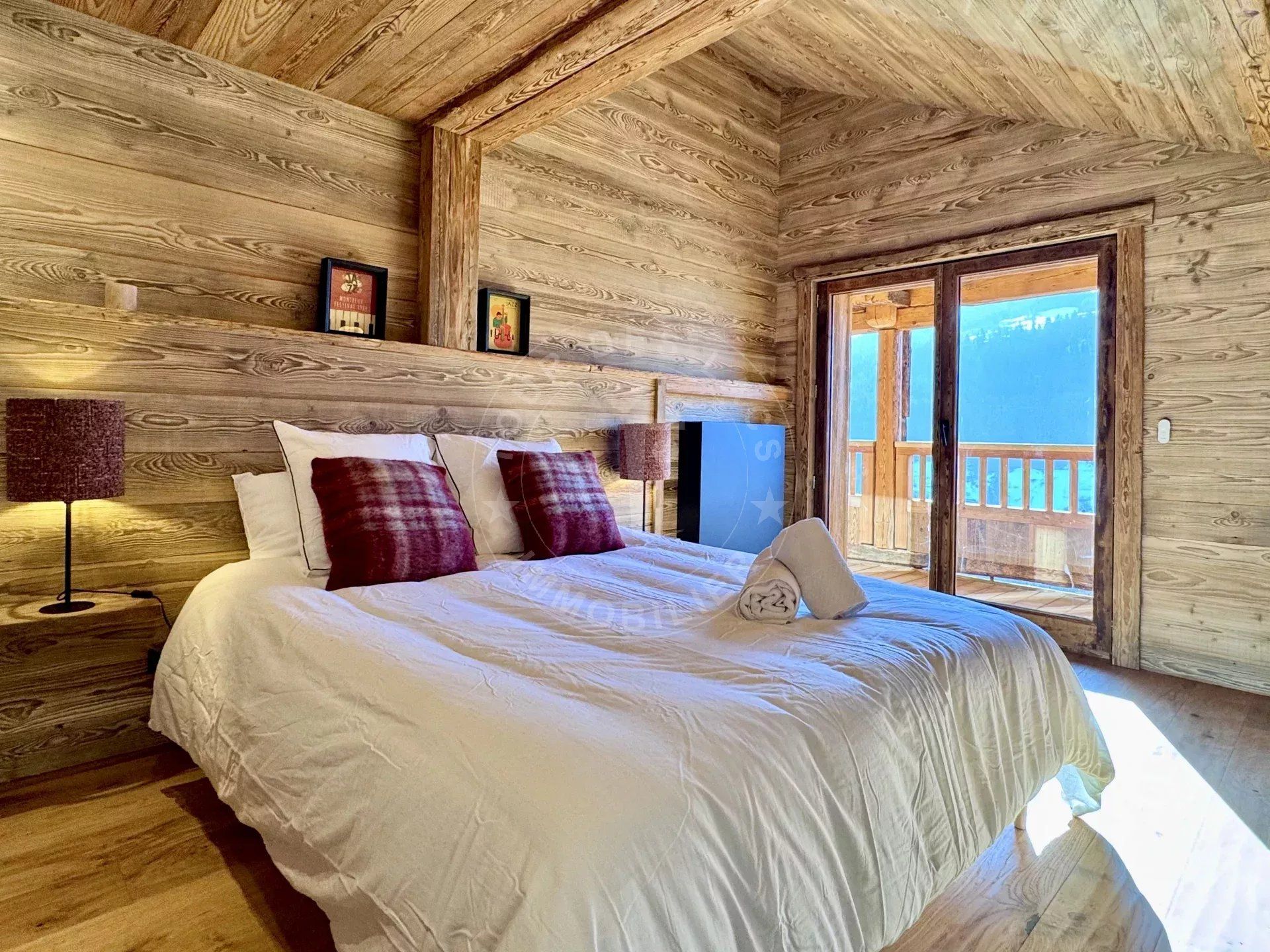 CHALET NEUF DE 280 M2 HABITABLES - FRAIS NOTAIRE REDUIT