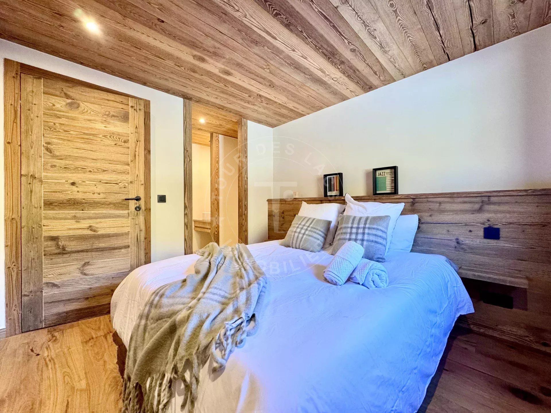 CHALET NEUF DE 280 M2 HABITABLES - FRAIS NOTAIRE REDUIT