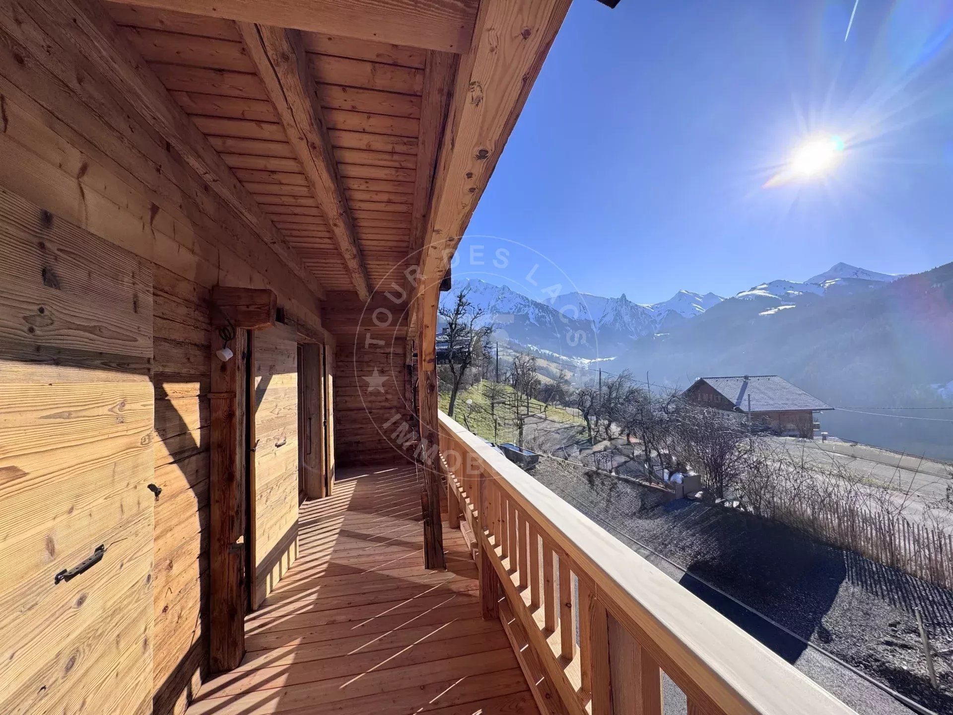 CHALET NEUF DE 280 M2 HABITABLES - FRAIS NOTAIRE REDUIT
