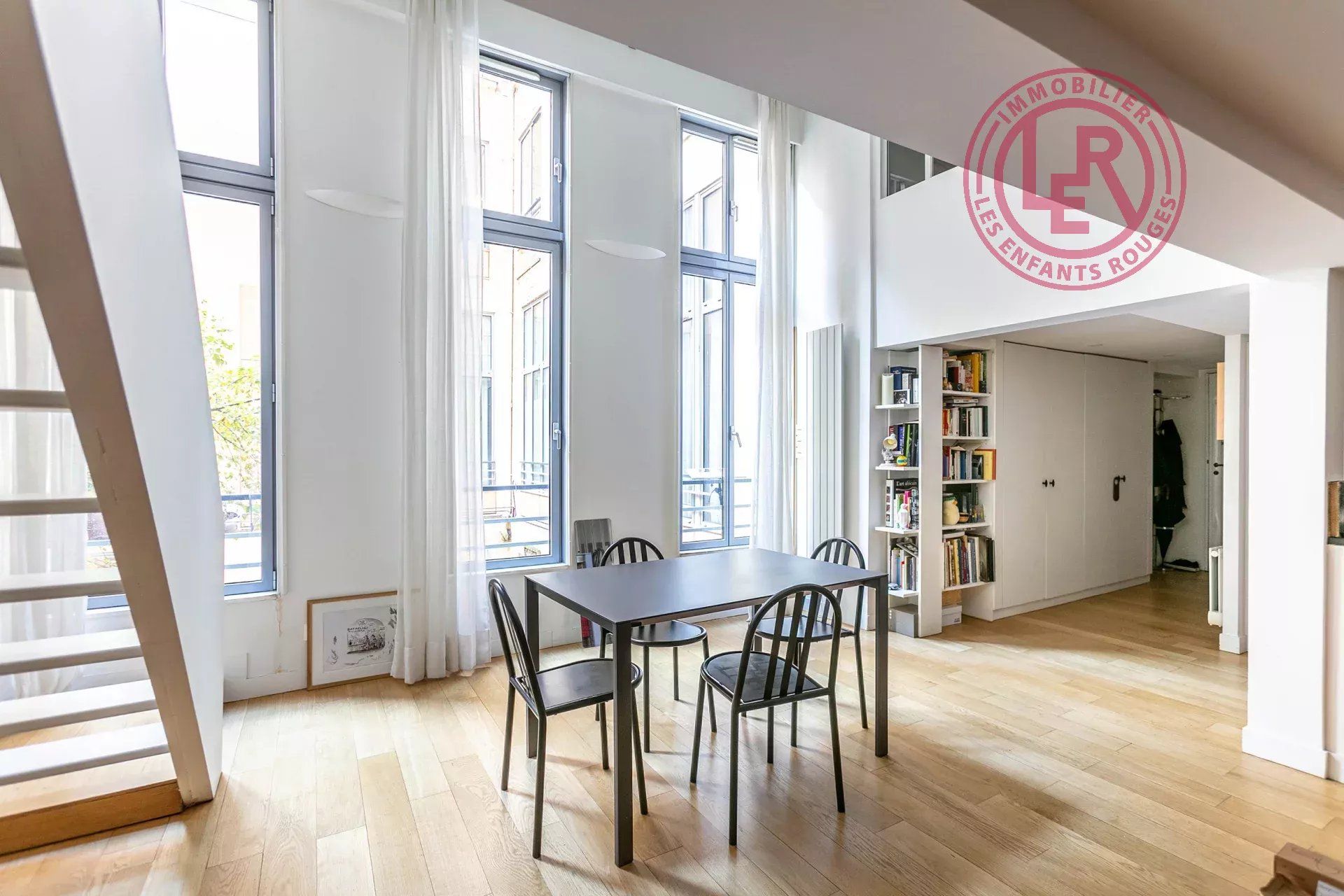 Paris 3ème - Rue Portefoin - Appartement atypique rénové avec mezzanine sur cour