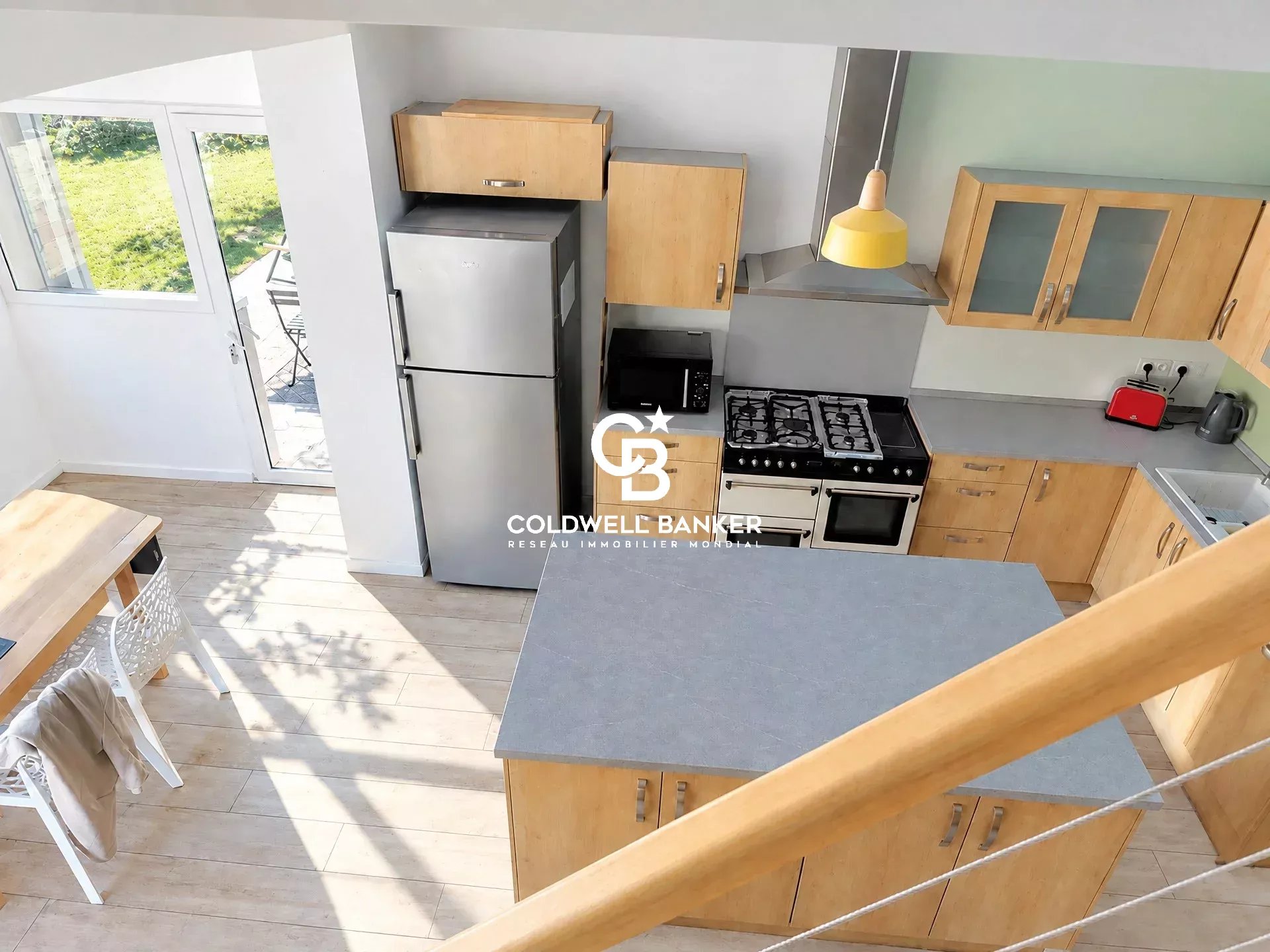 ANDERNOS-LES-BAINS – GRANDE MAISON FAMILIALE – 195 M² – PISCINE – TERRAIN 1 208 M²
