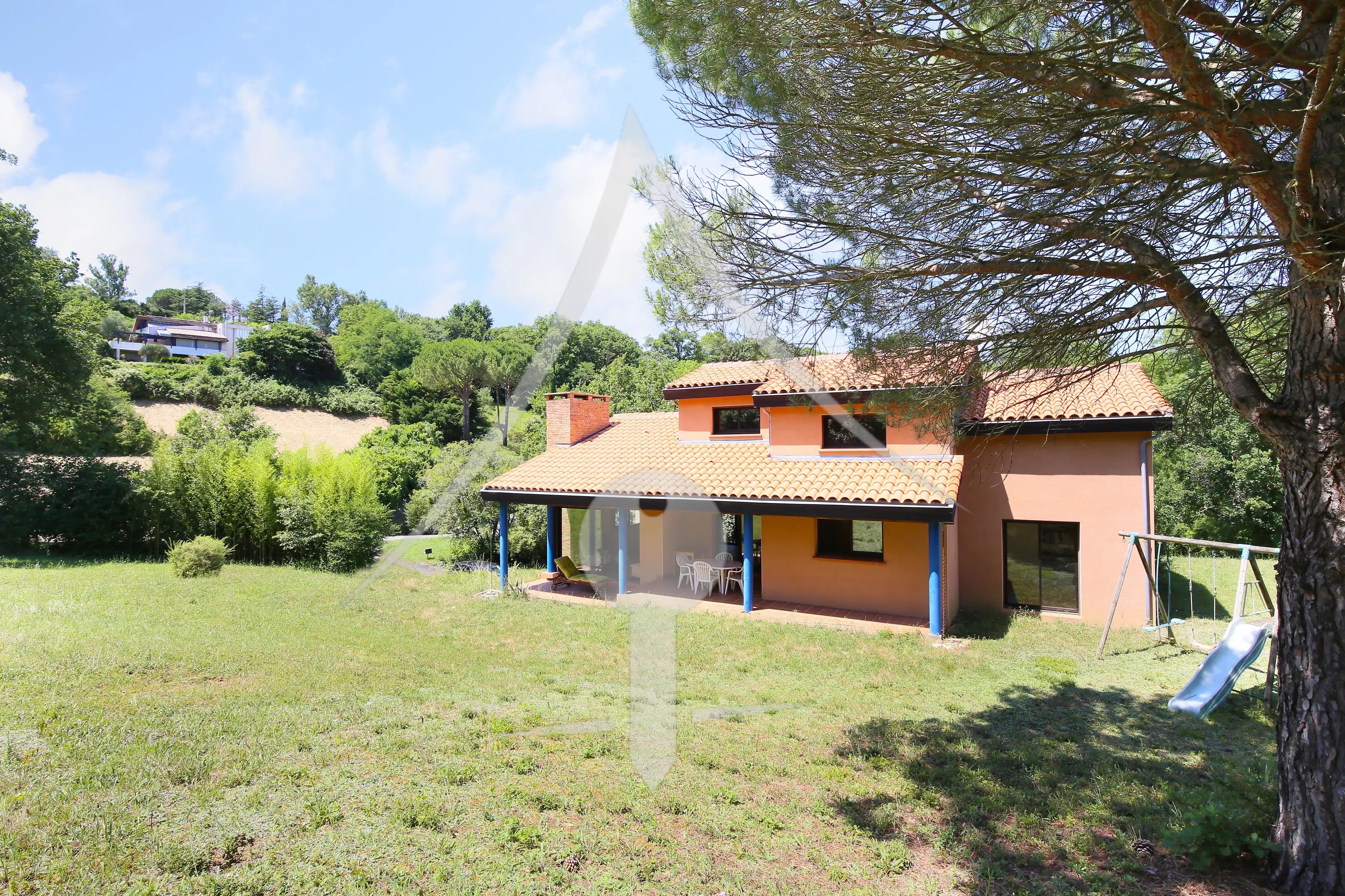 Spacious 7-Room House in Vieille-Toulouse