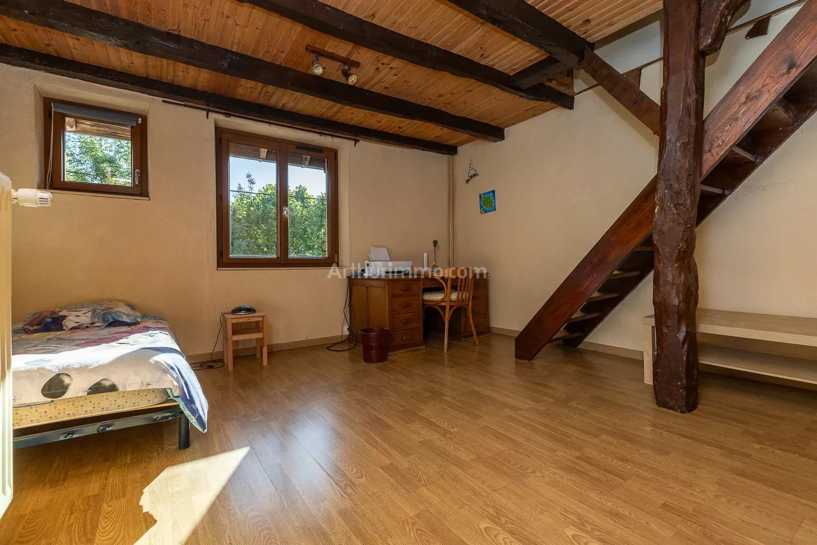MAISON EN PIERRE 5 CHAMBRES