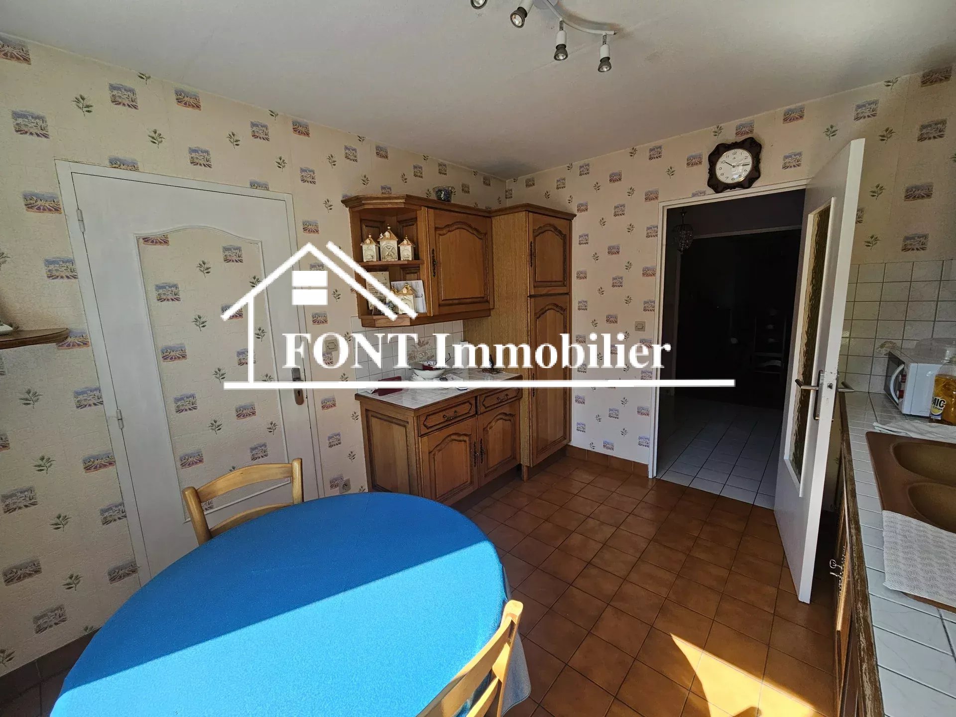 SAINT-ÉTIENNE, AGRÉABLE T3 AVEC BALCON ET GRAND GARAGE