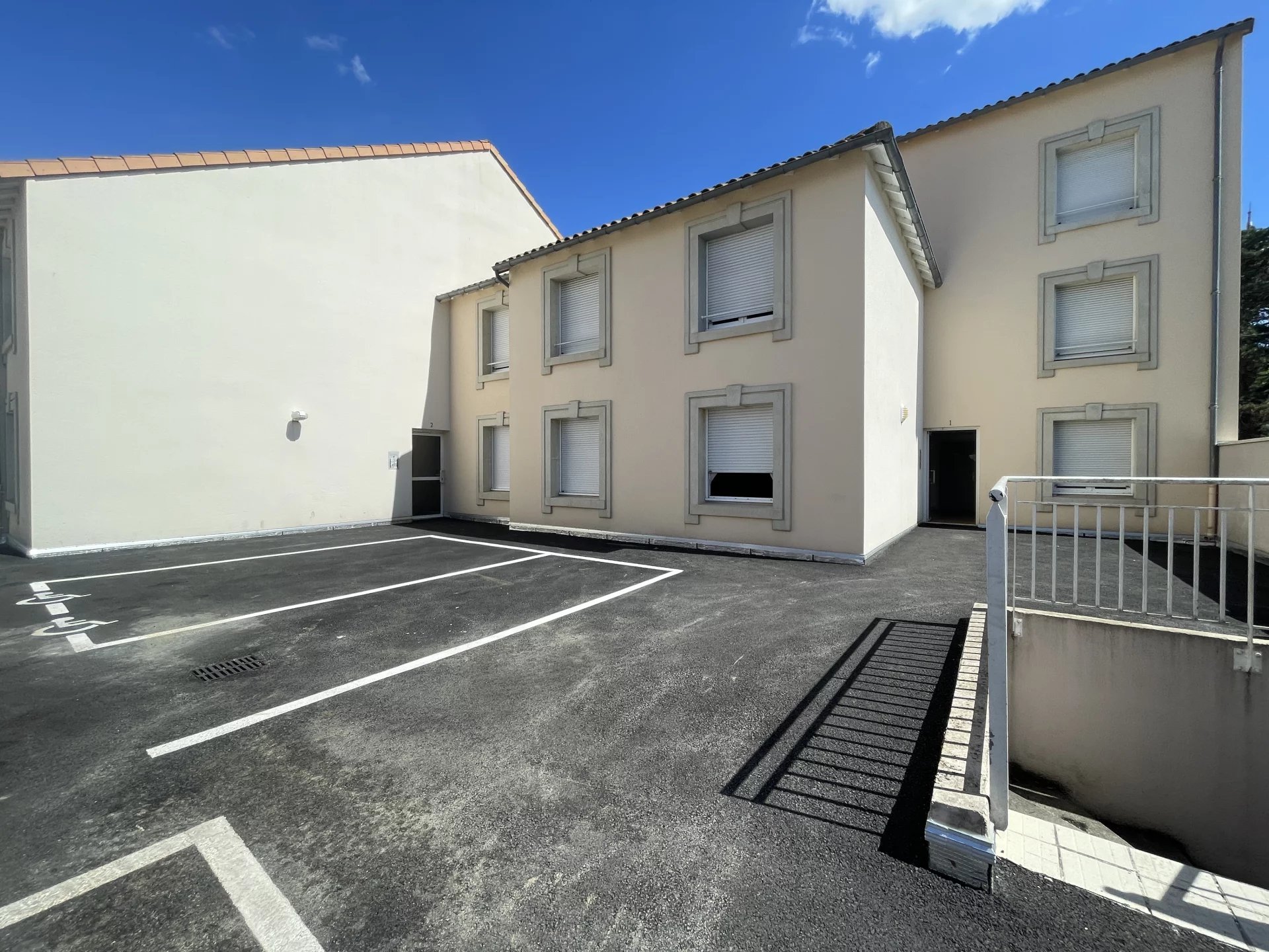 Studio meublé - 21 m² - BUXEROLLES