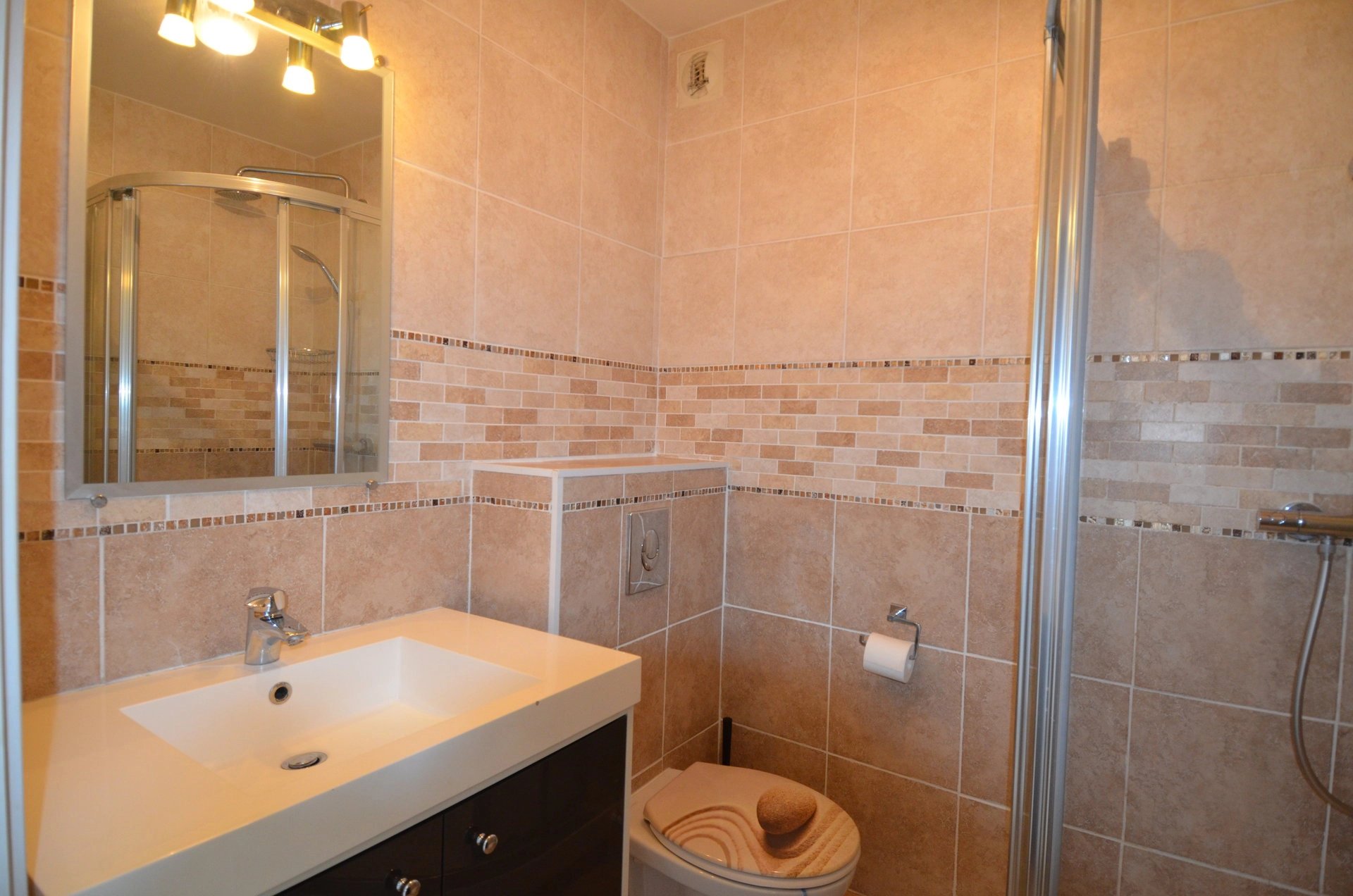 Location meublée 2p 41m² Nice / Riquier