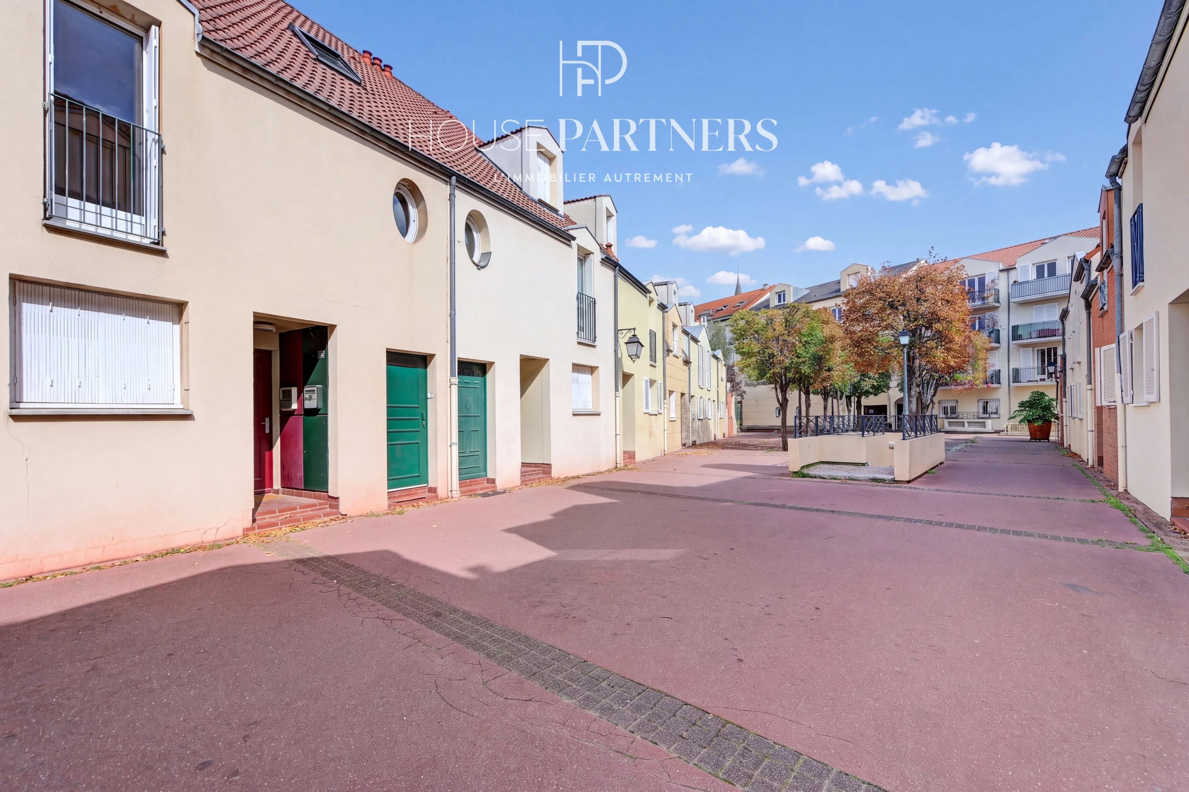 TRIPLEX A VENDRE - CENTRE VILLE