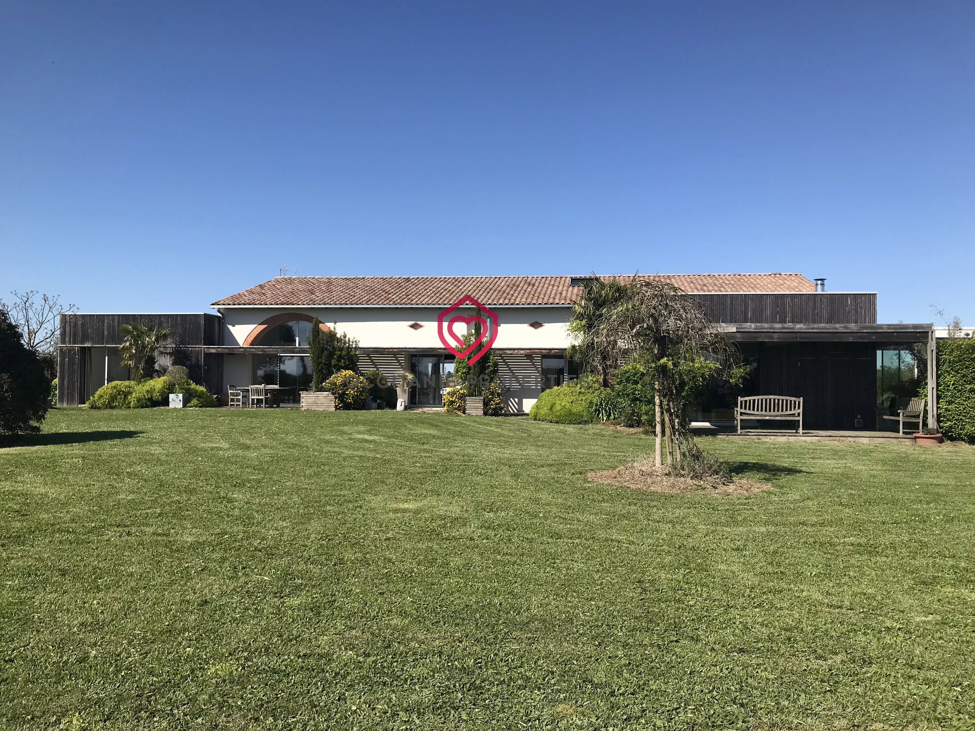 Magnifique Maison d'architecte avec vue panoramique et jardin paysagé à 25 min de TOULOUSE