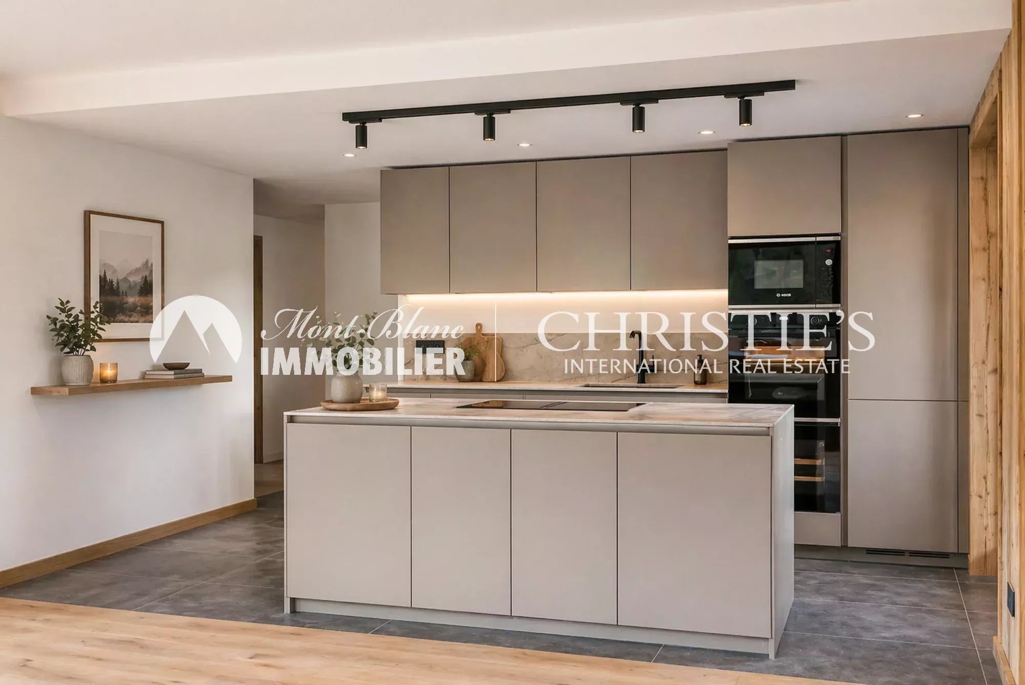 APPARTEMENT - PREMIER ETAGE