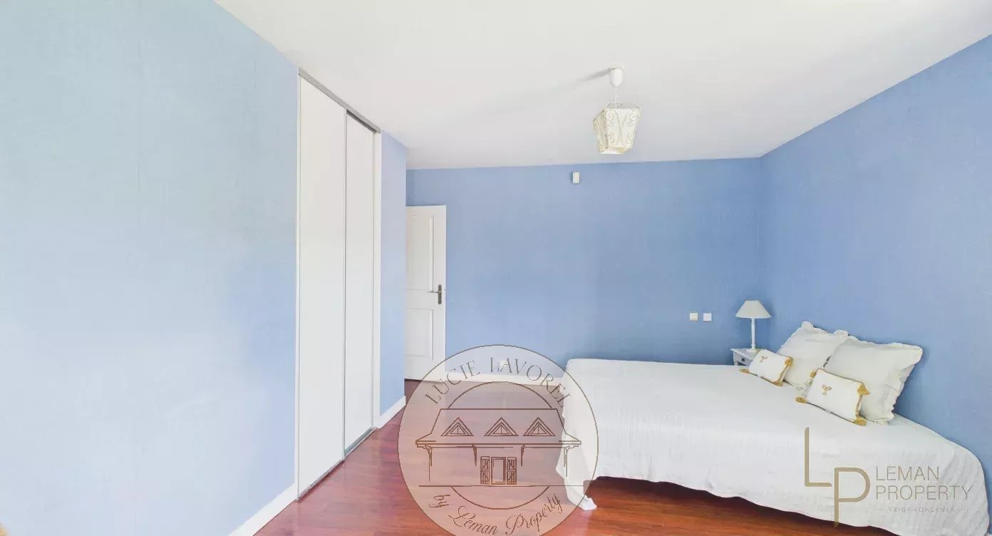 Very rare for sale in Veigy-Foncenex