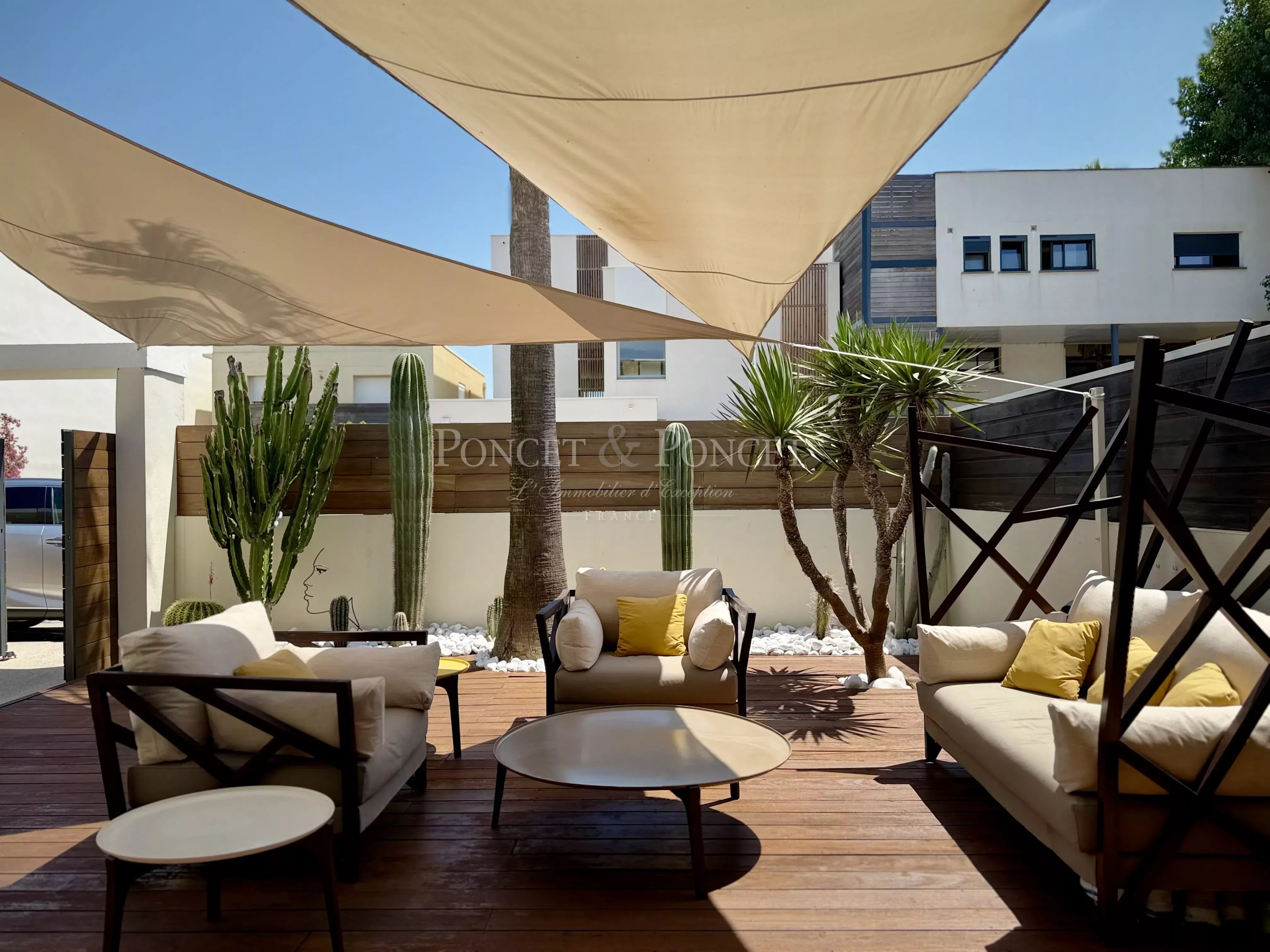 Carnon Place, villa moderne
