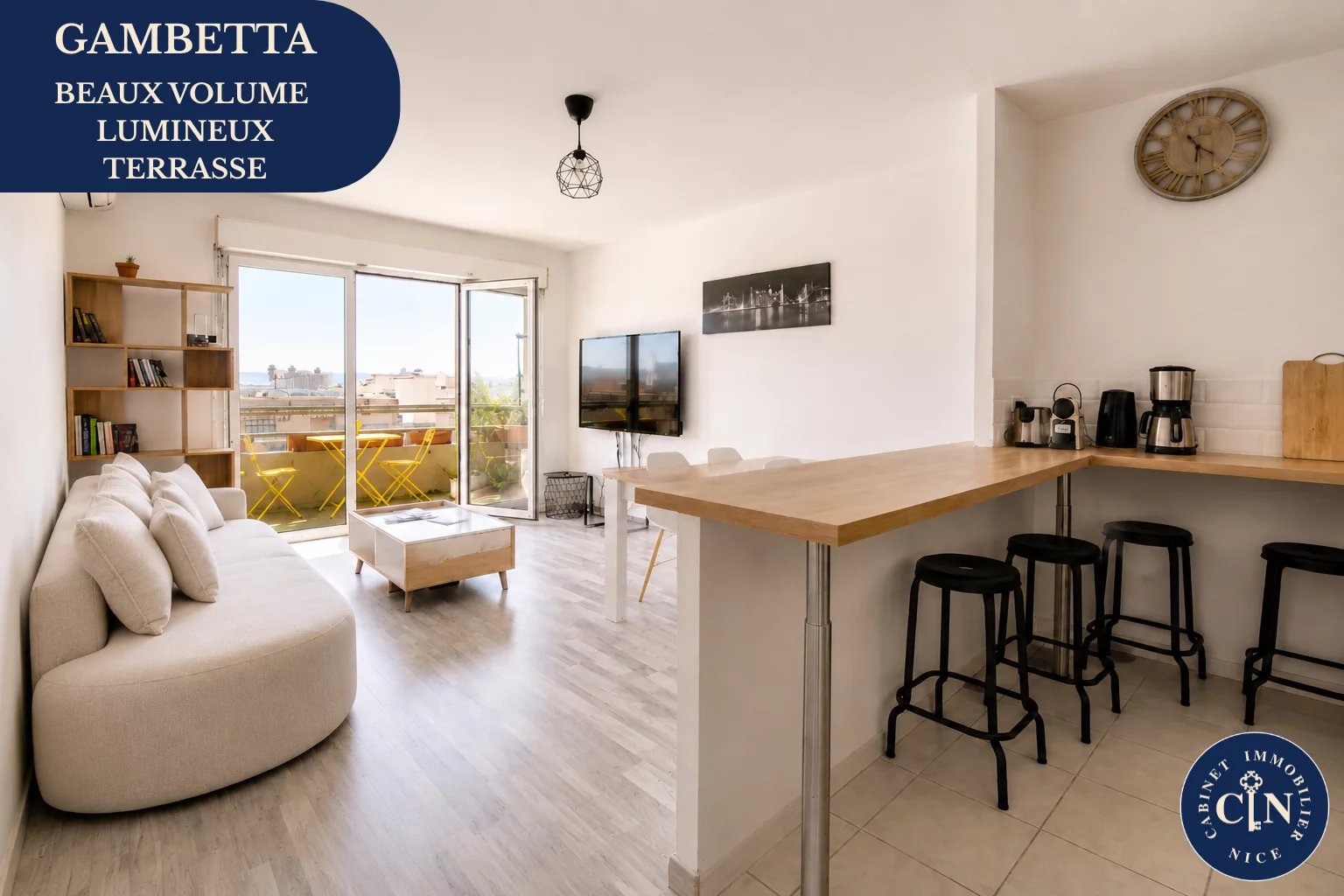 5 pièces 92 m² - Terrasse sud dernier étage - Gambetta -,possibilité garage en plus